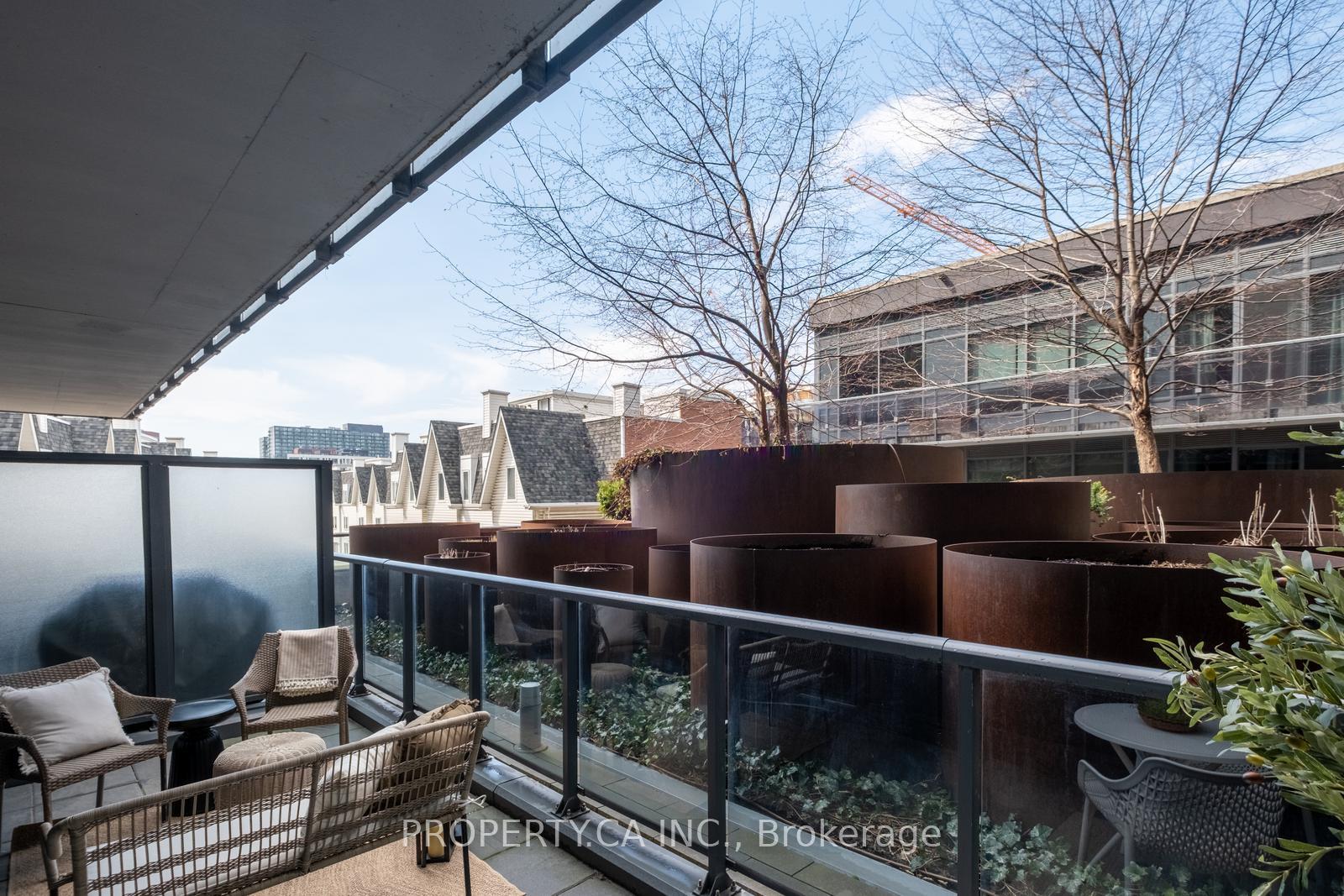 1030 King Street W 344