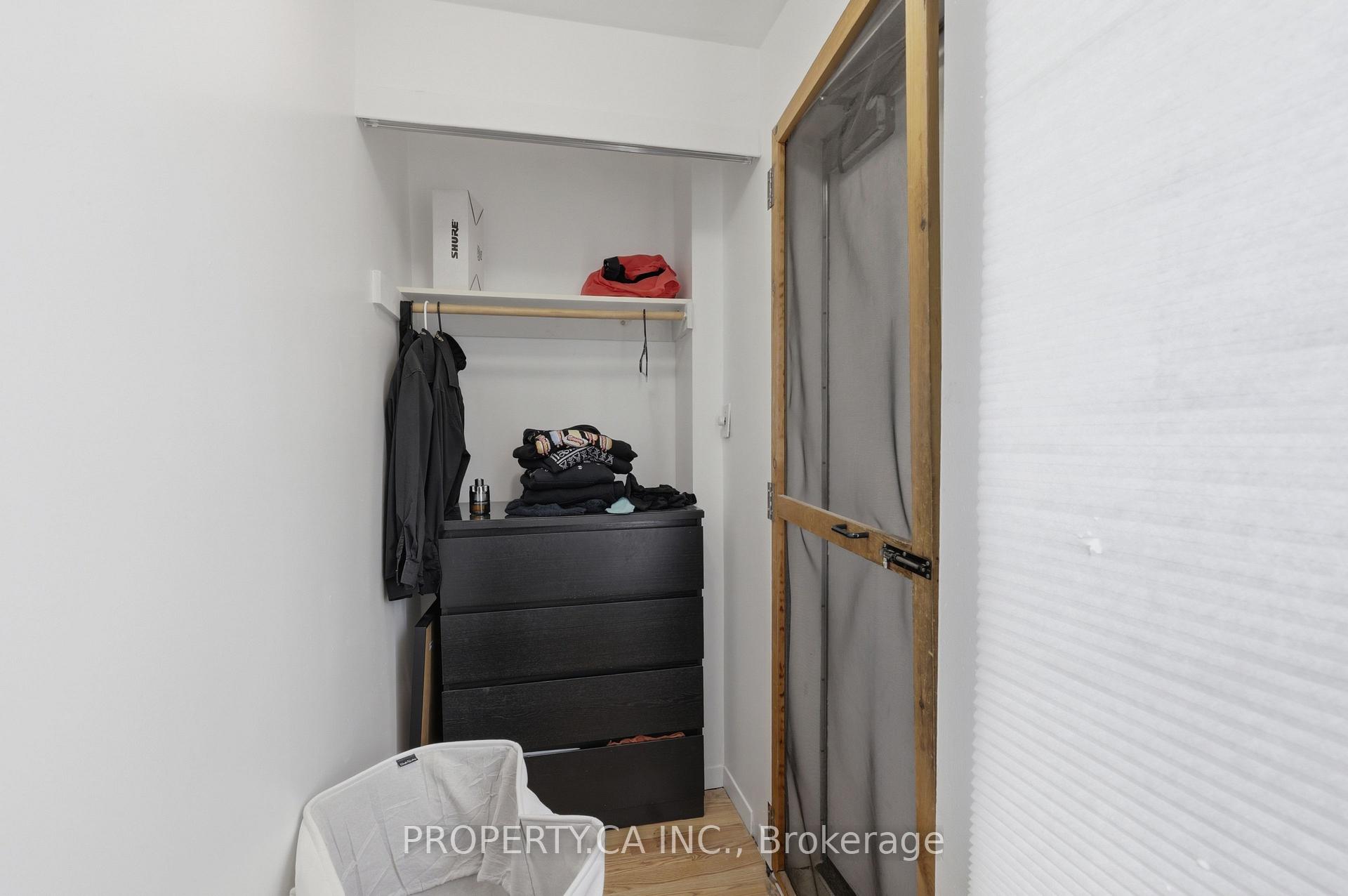 520 Bloor Street W 3 Floor