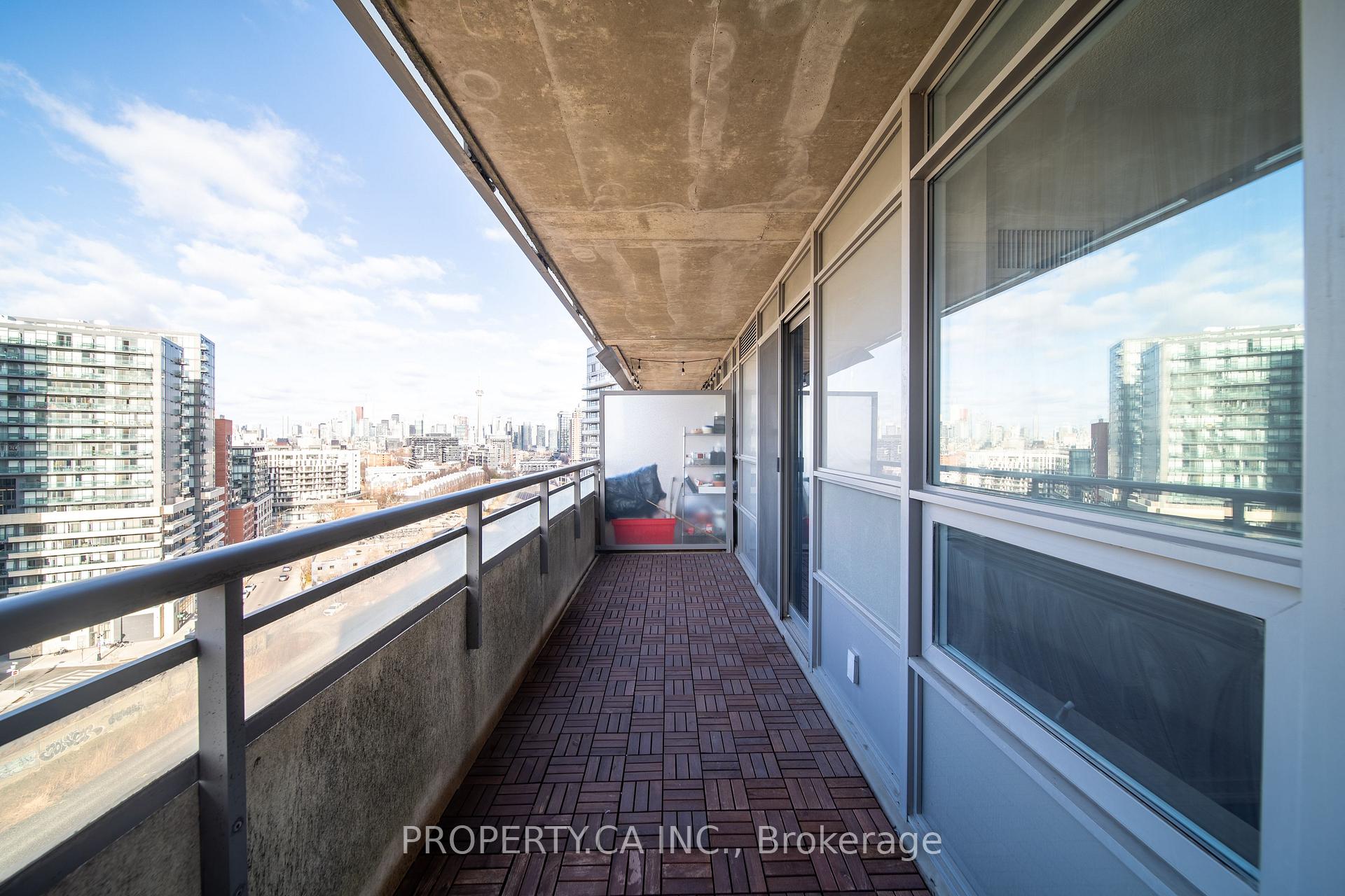 38 Joe Shuster Way 1320
