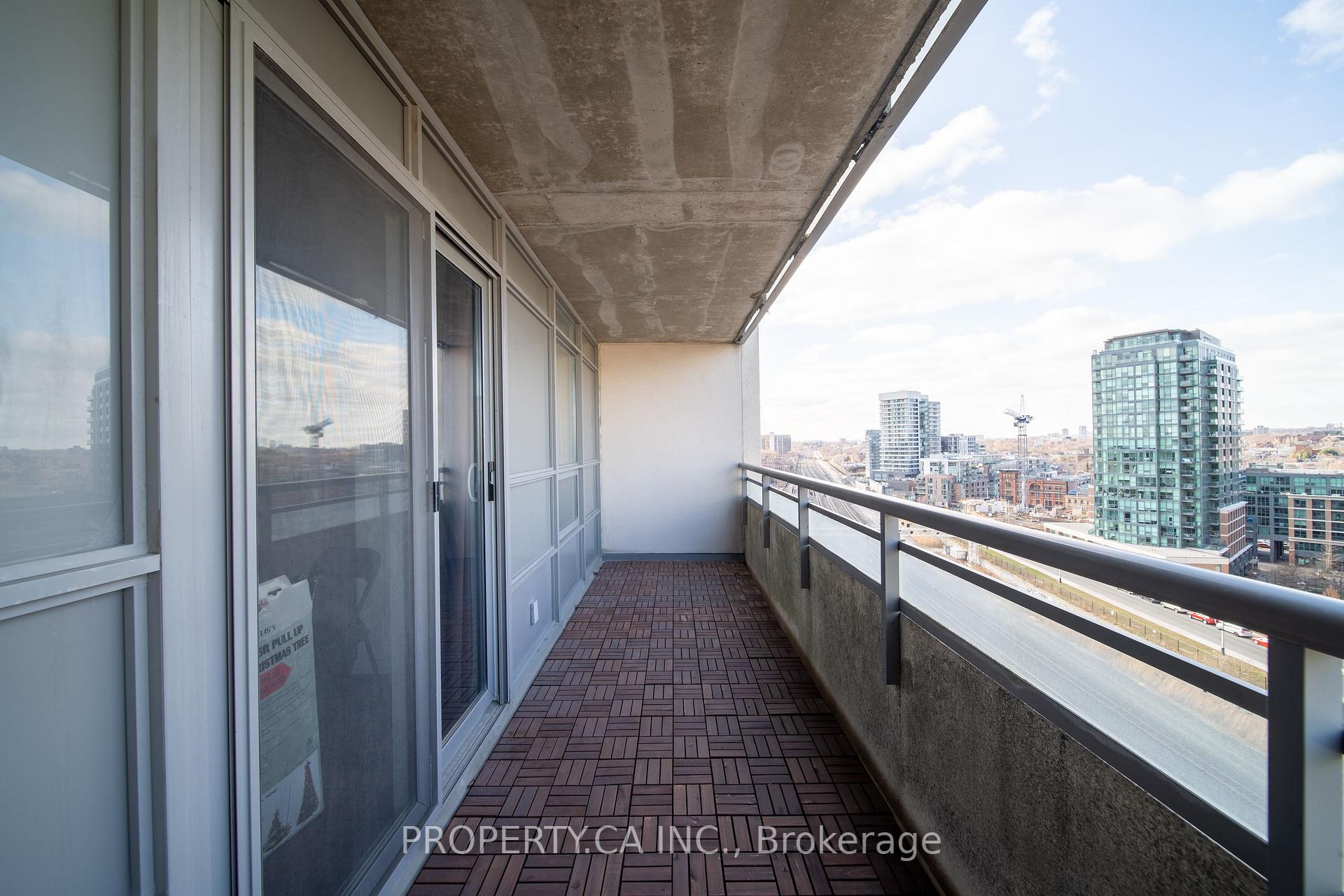 38 Joe Shuster Way 1320