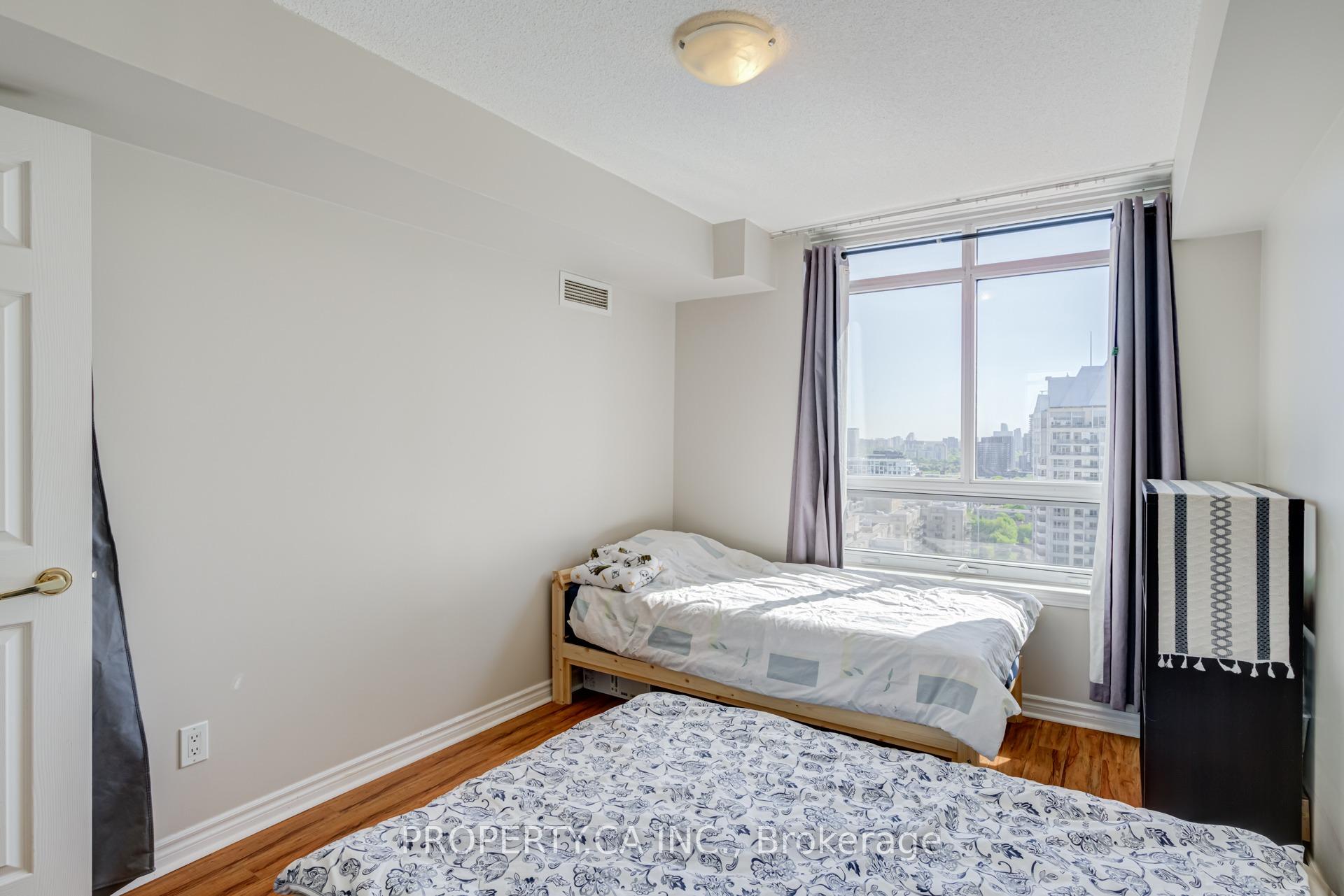 18 Kenaston Gardens 1705