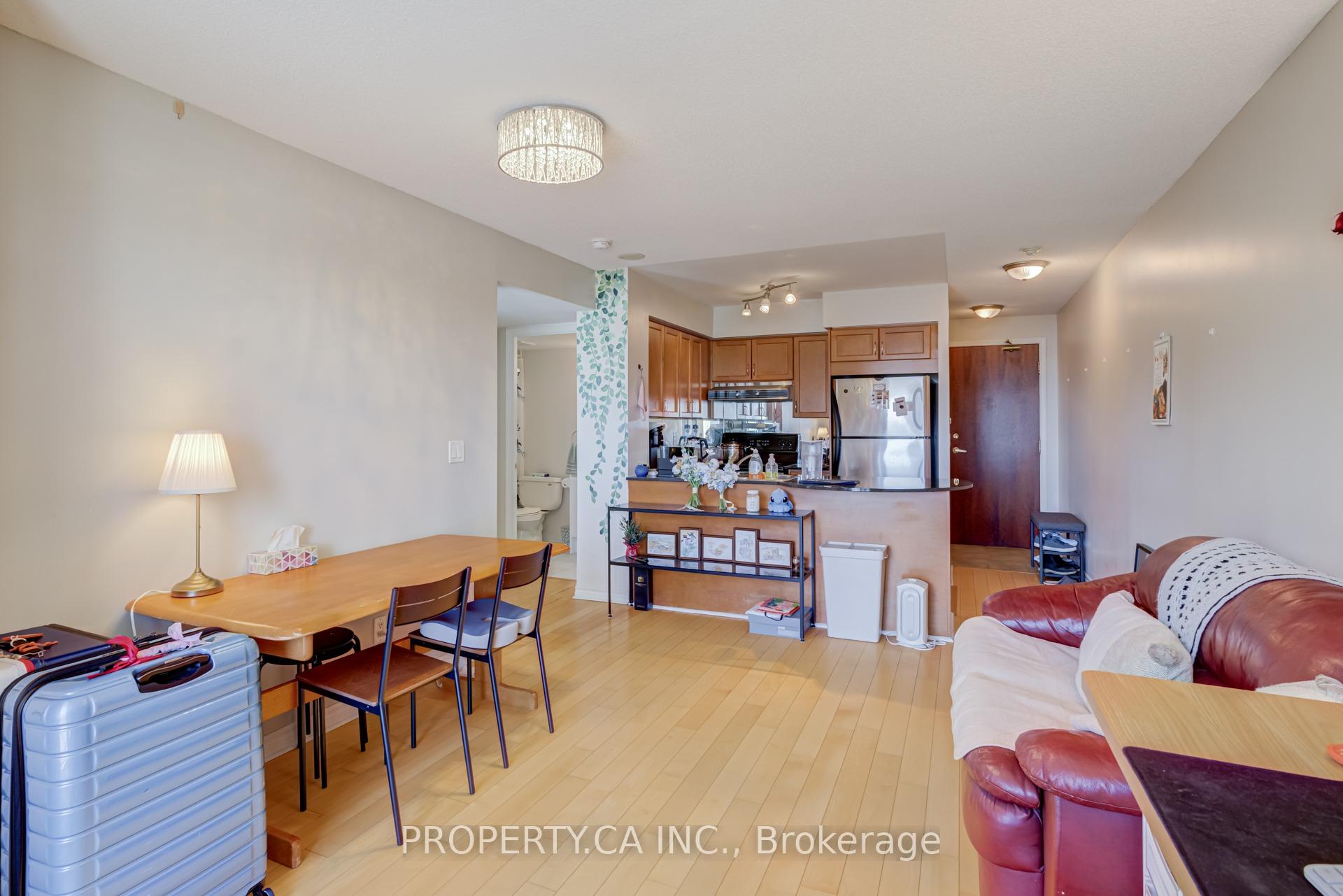 18 Kenaston Gardens 1705