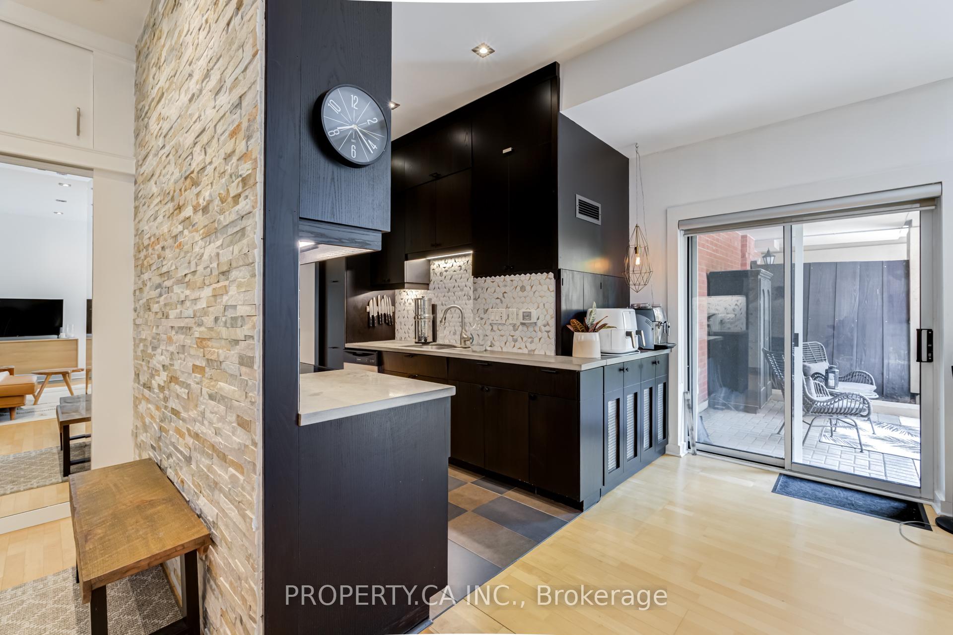 139 Merton Street 129