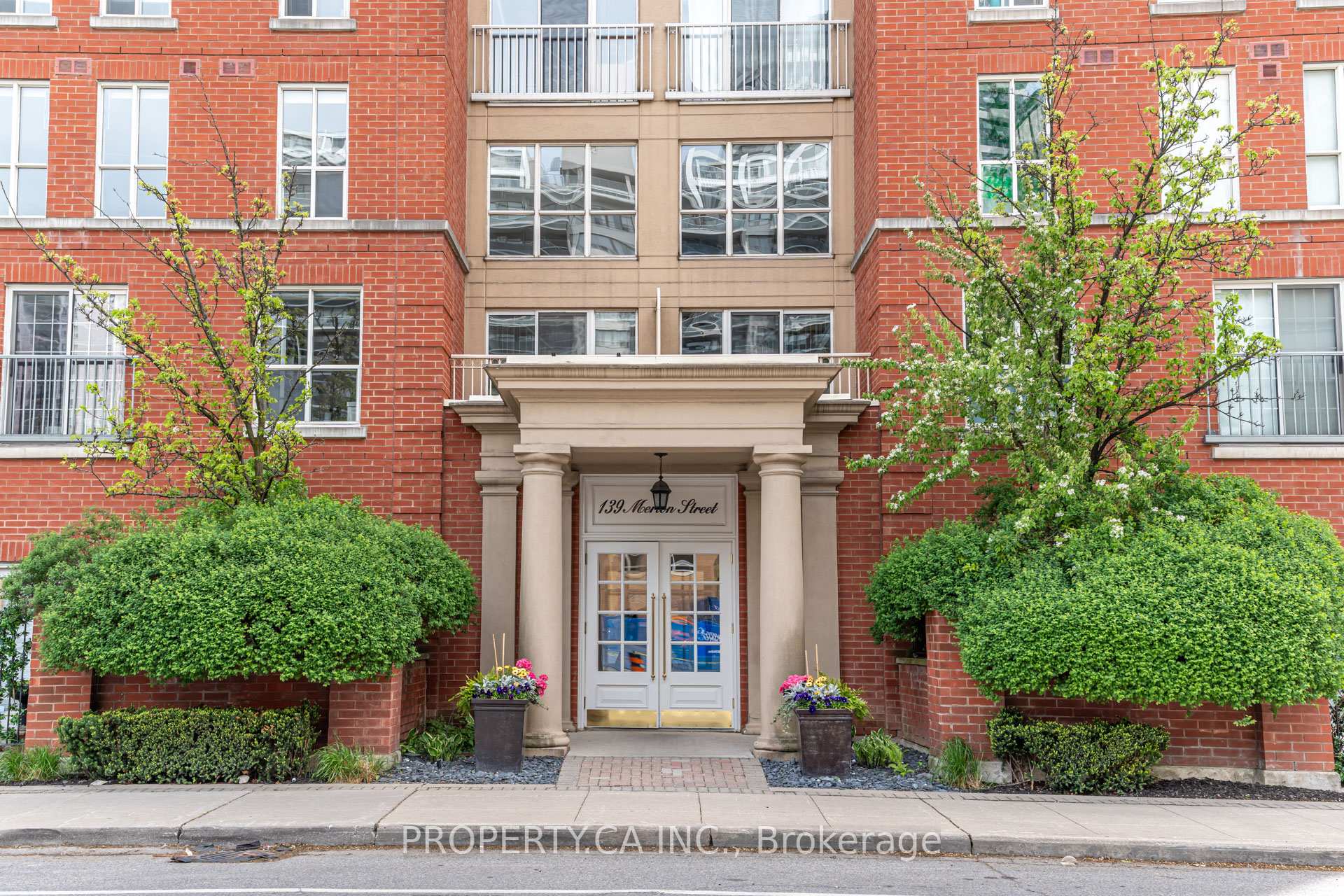 139 Merton Street 129
