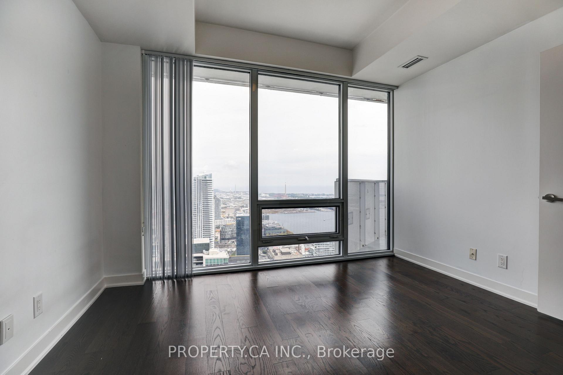 88 Harbour Street 6706