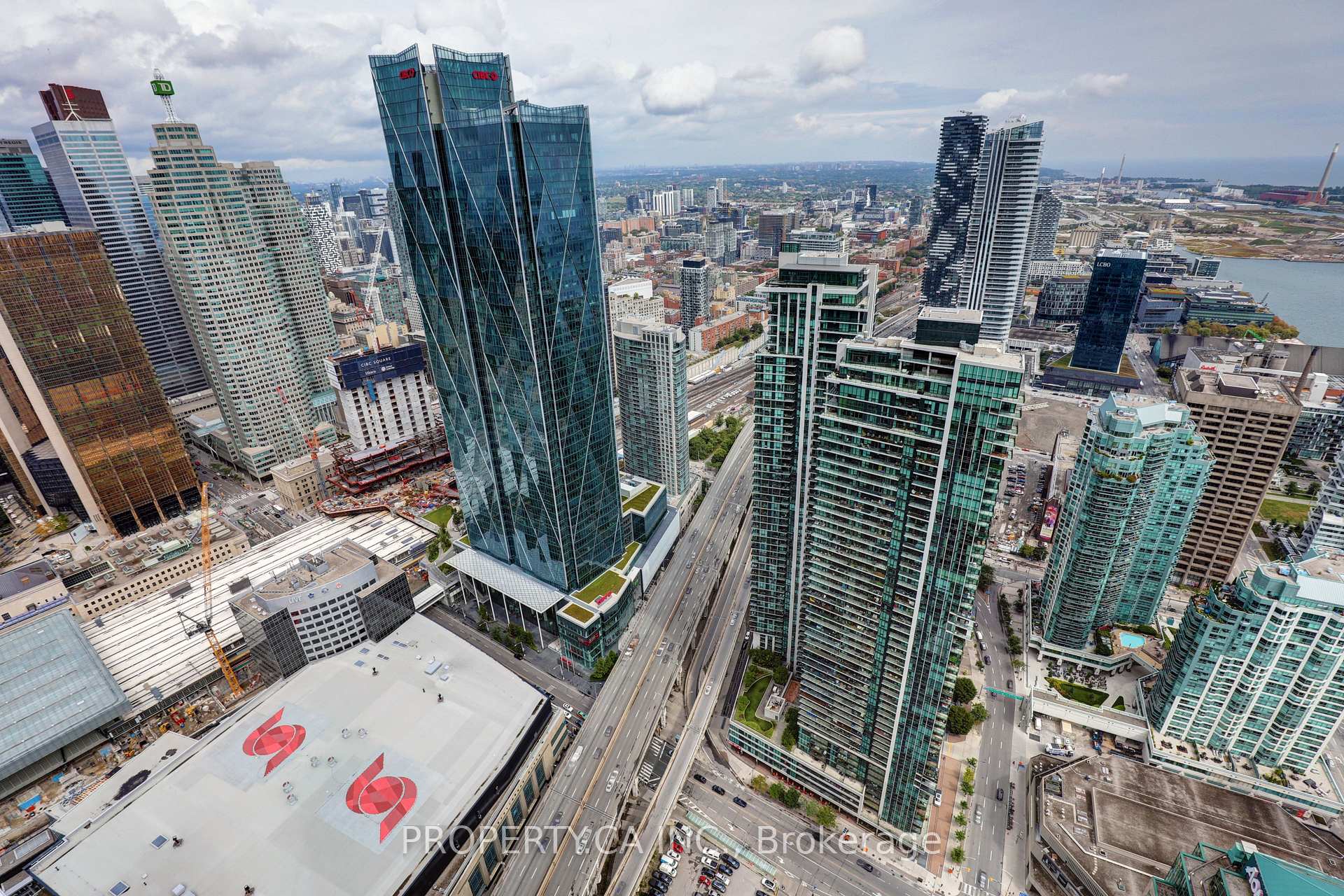 88 Harbour Street 6706