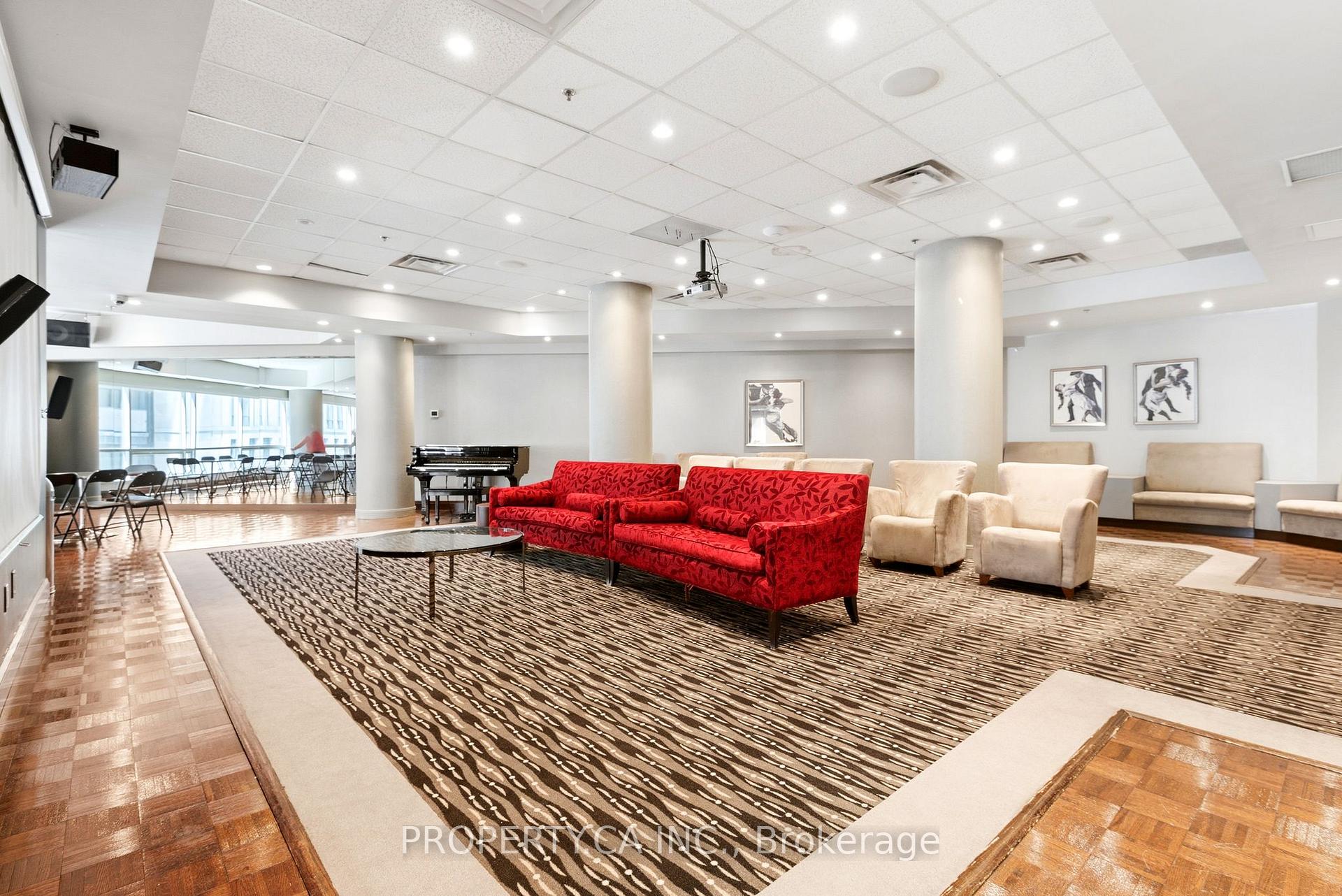 1001 Bay Street #2101