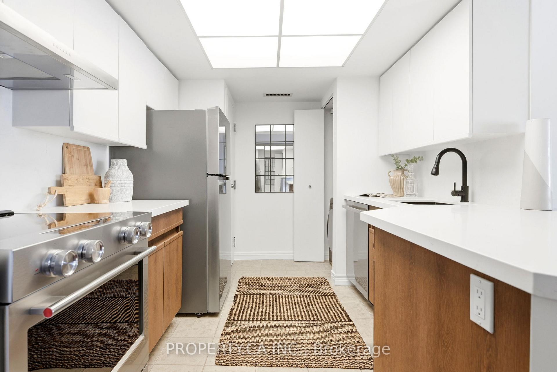 1001 Bay Street #2101