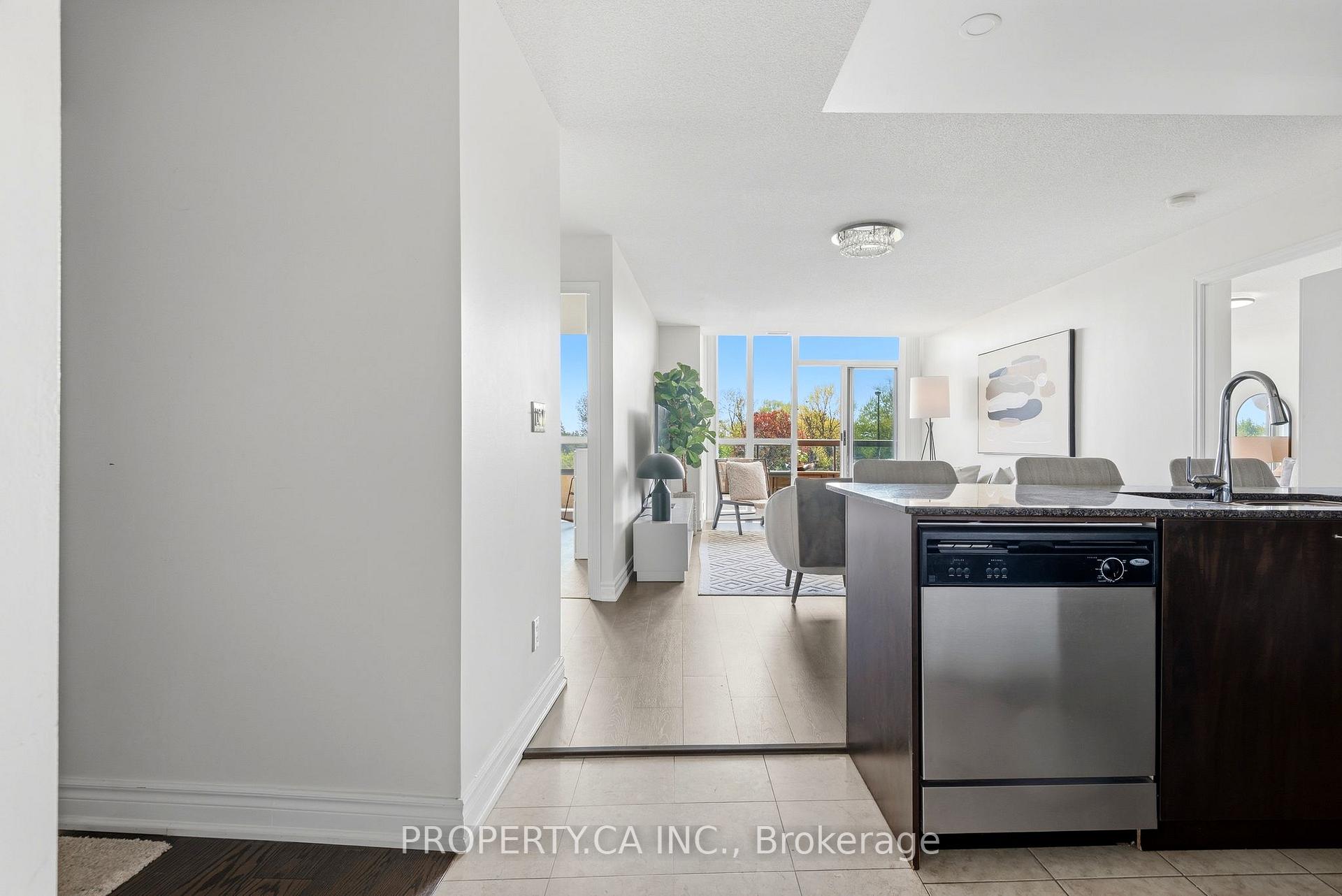 509 Beecroft Road 307