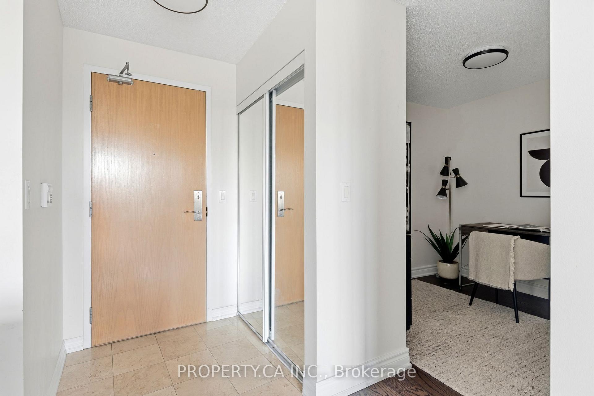 509 Beecroft Road 307