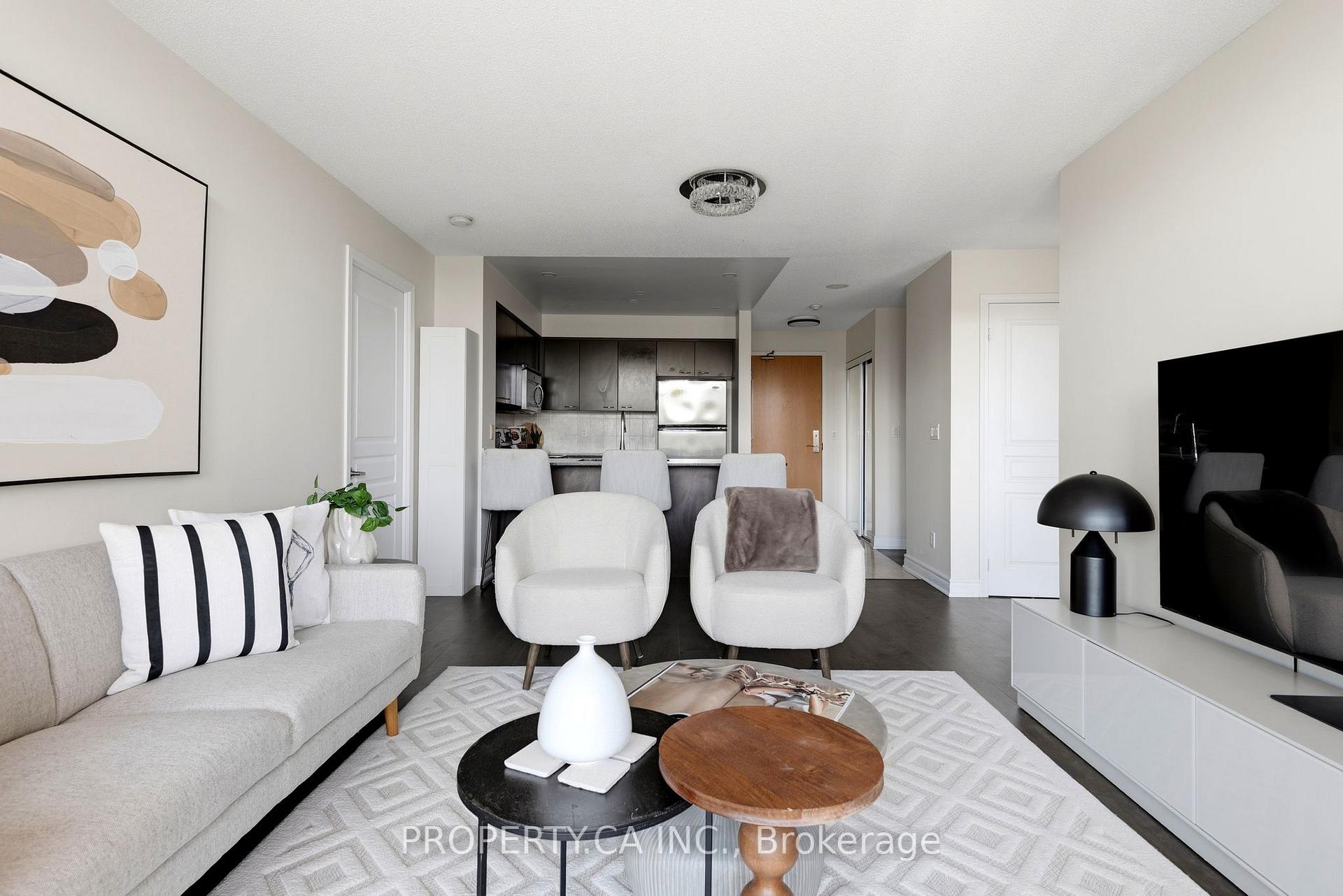 509 Beecroft Road 307