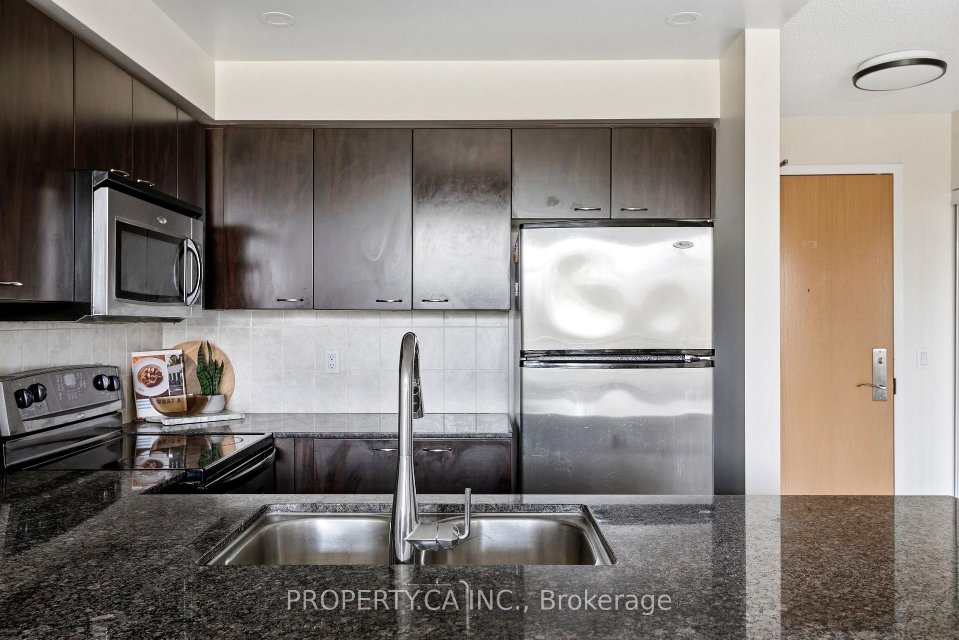 509 Beecroft Road 307