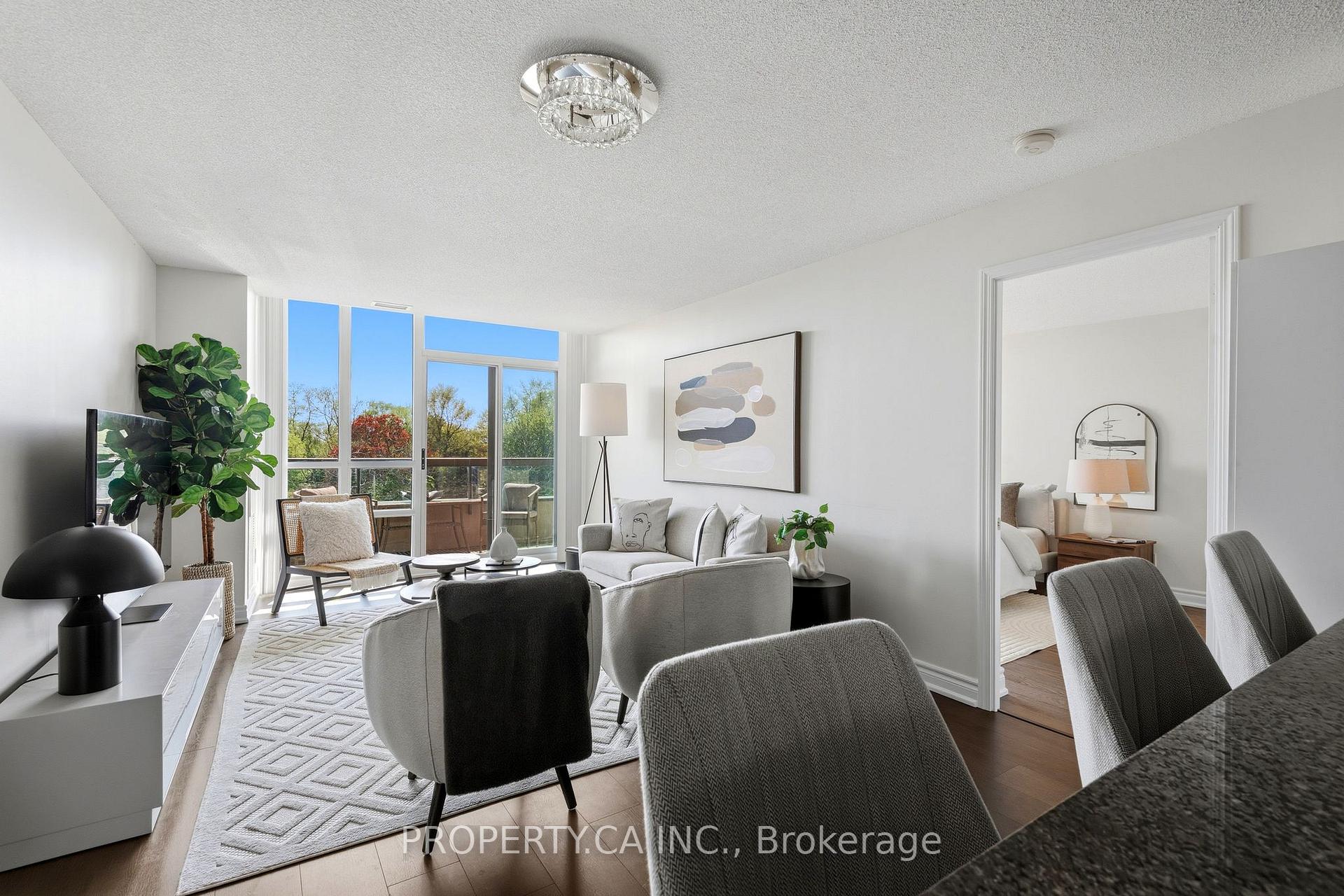 509 Beecroft Road 307