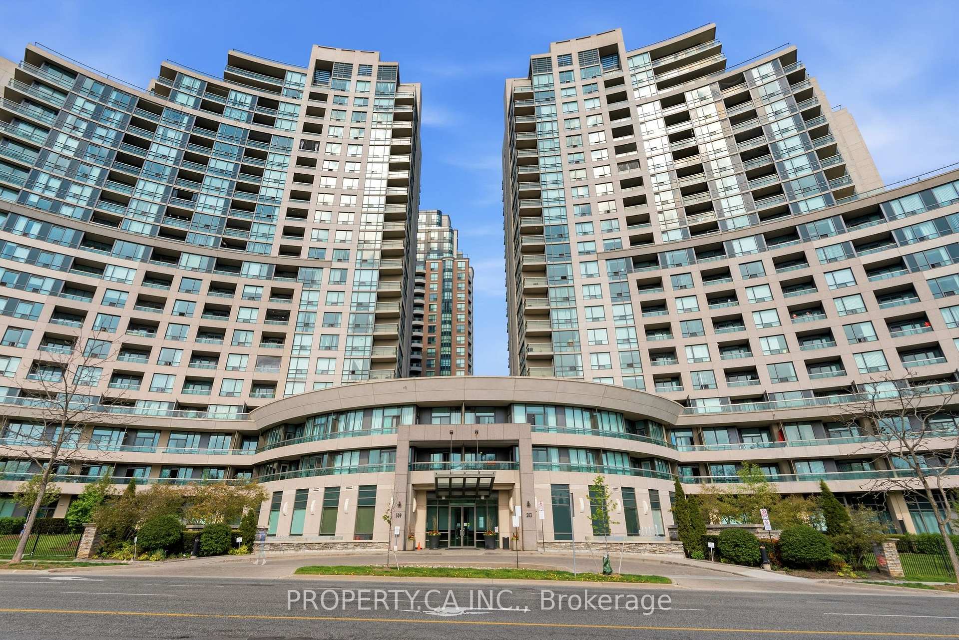 509 Beecroft Road 307