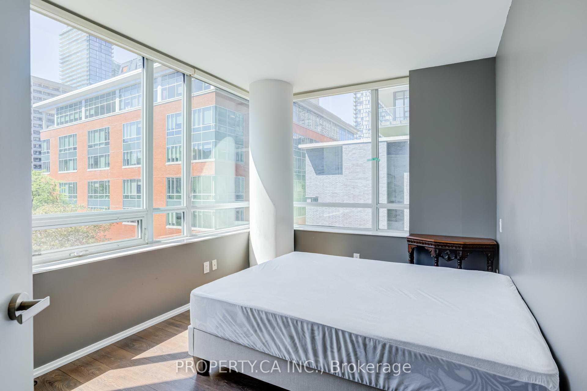 45 Charles Street E 502