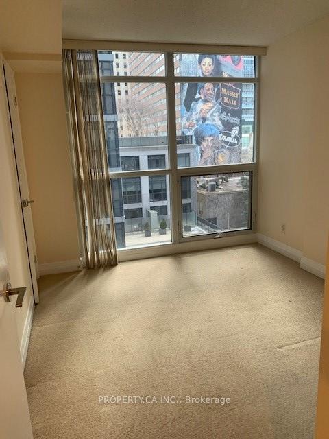 21 Carlton Street 502