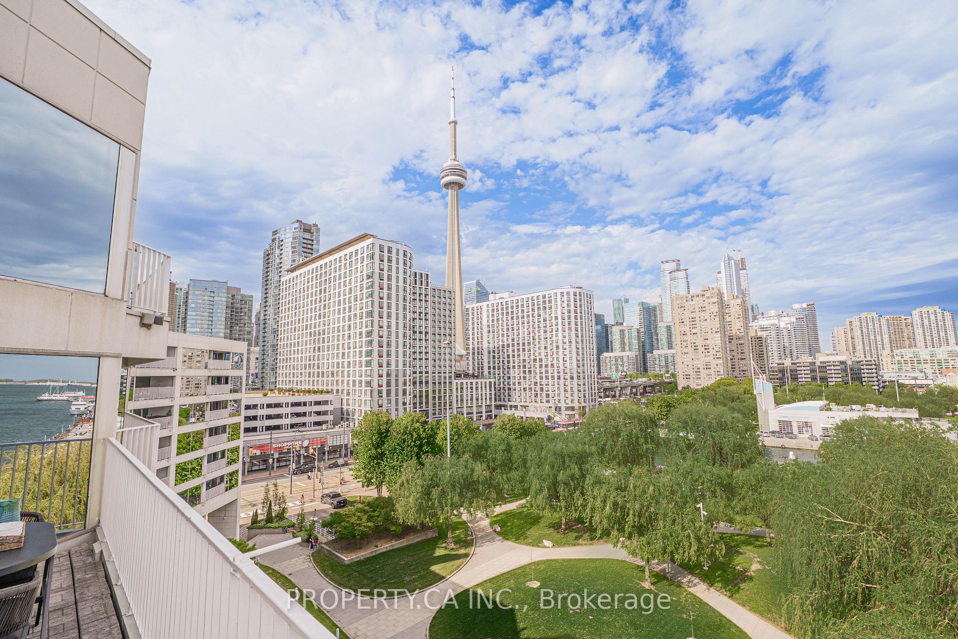401 Queens Quay W 707