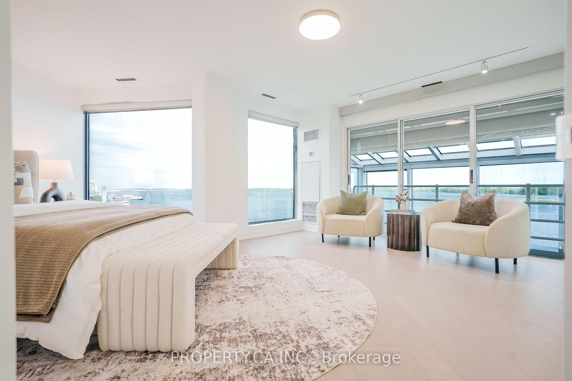 401 Queens Quay W 707