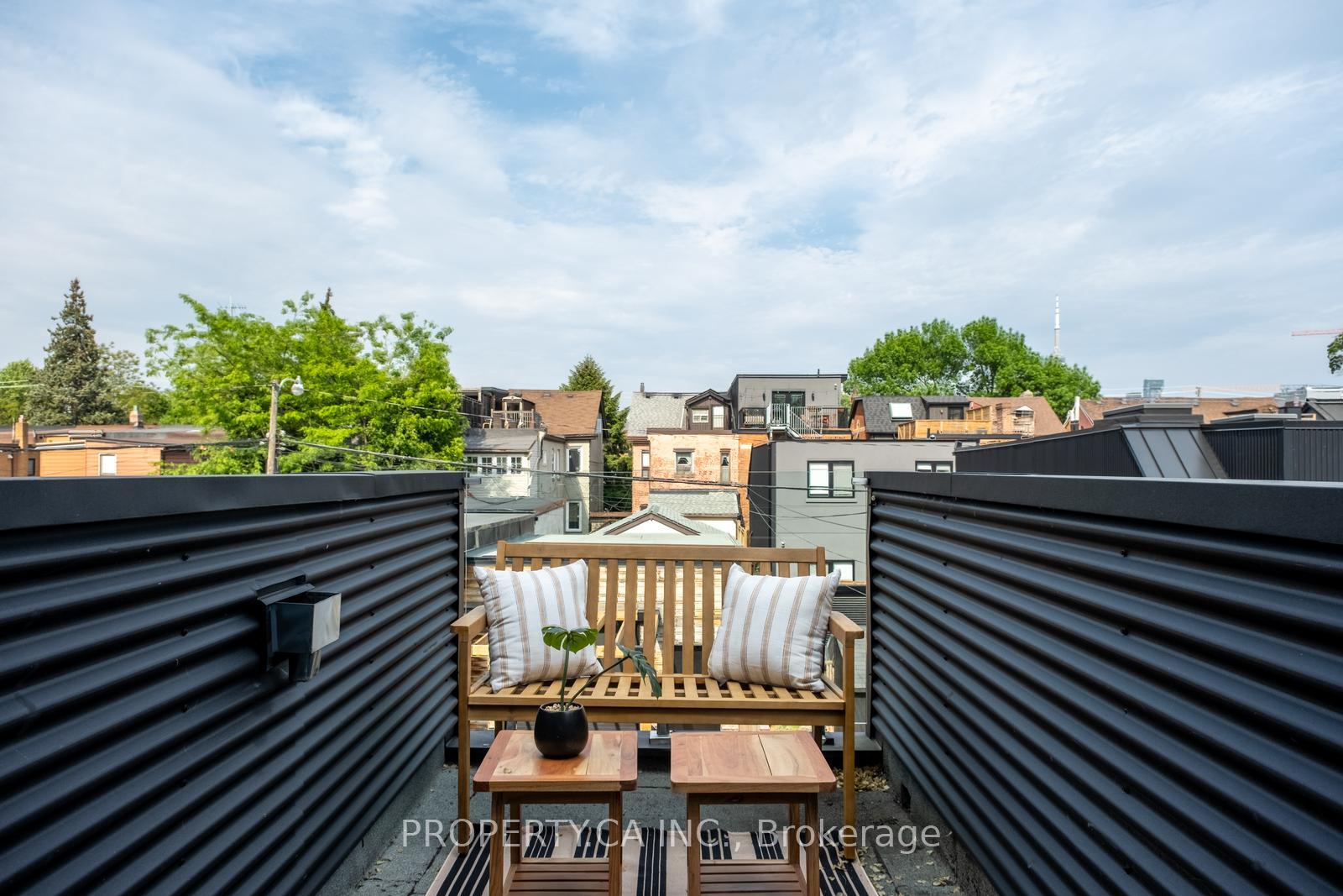 165 Lisgar Street