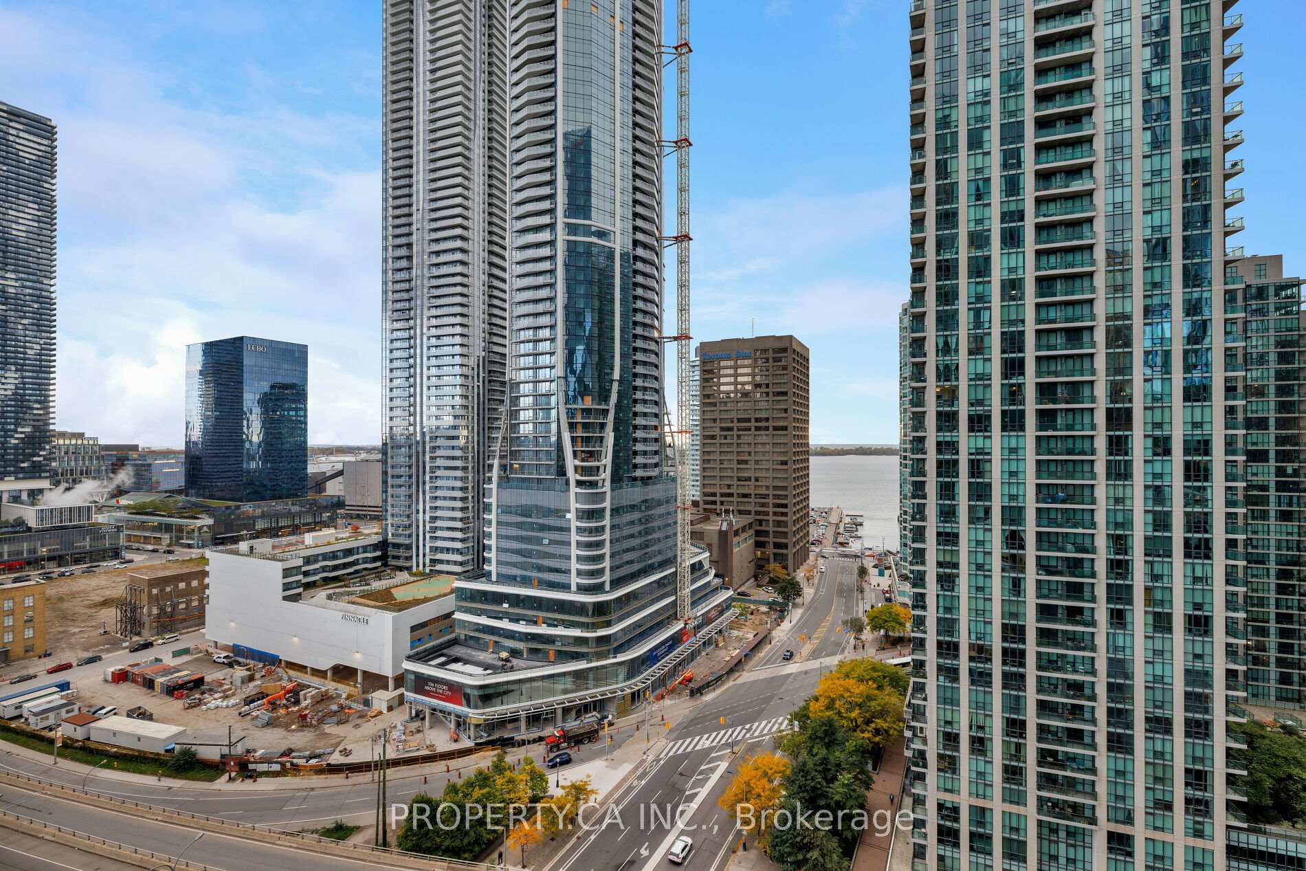 18 Yonge Street 2011