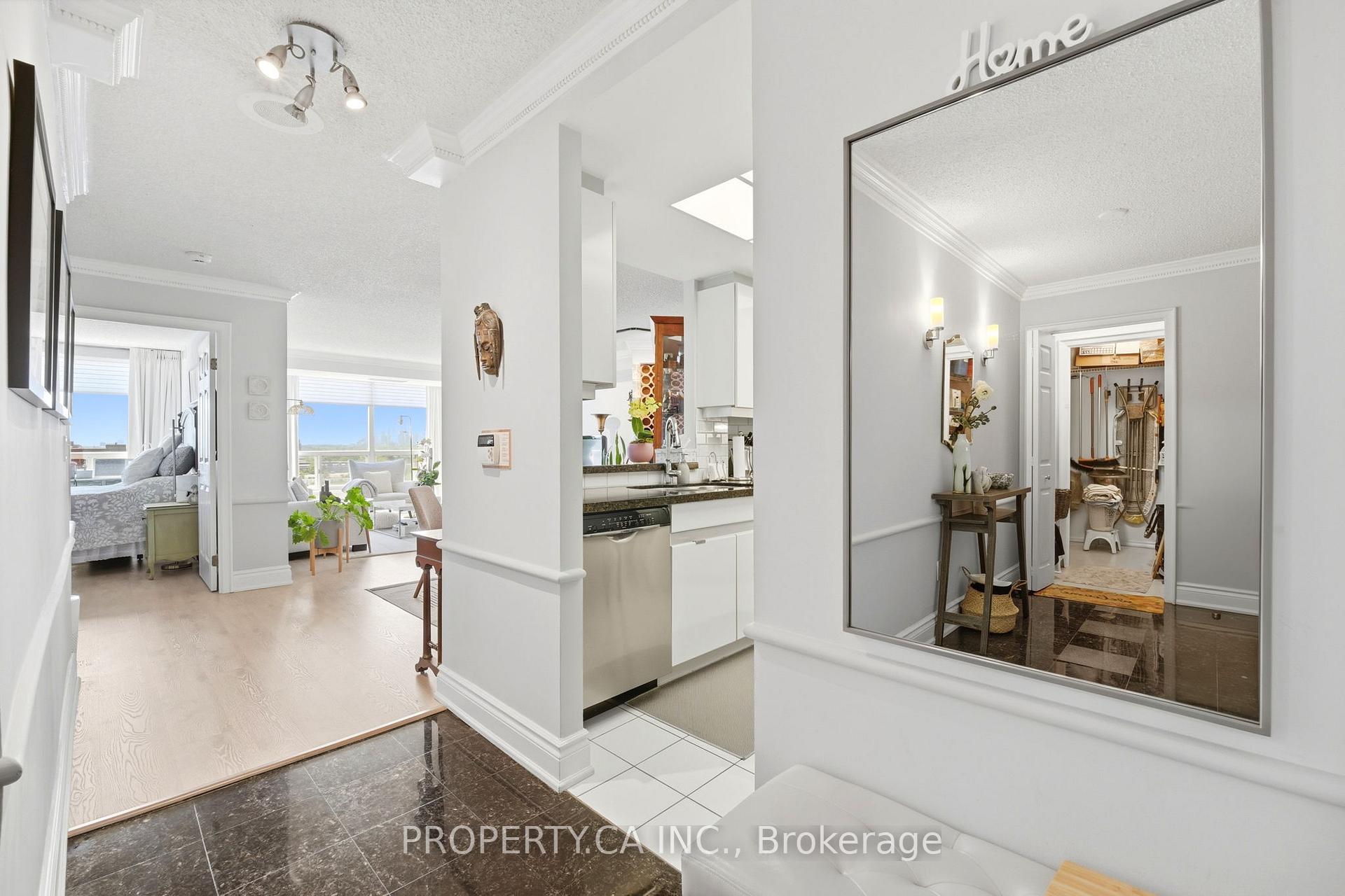 7 Concorde Place 1108