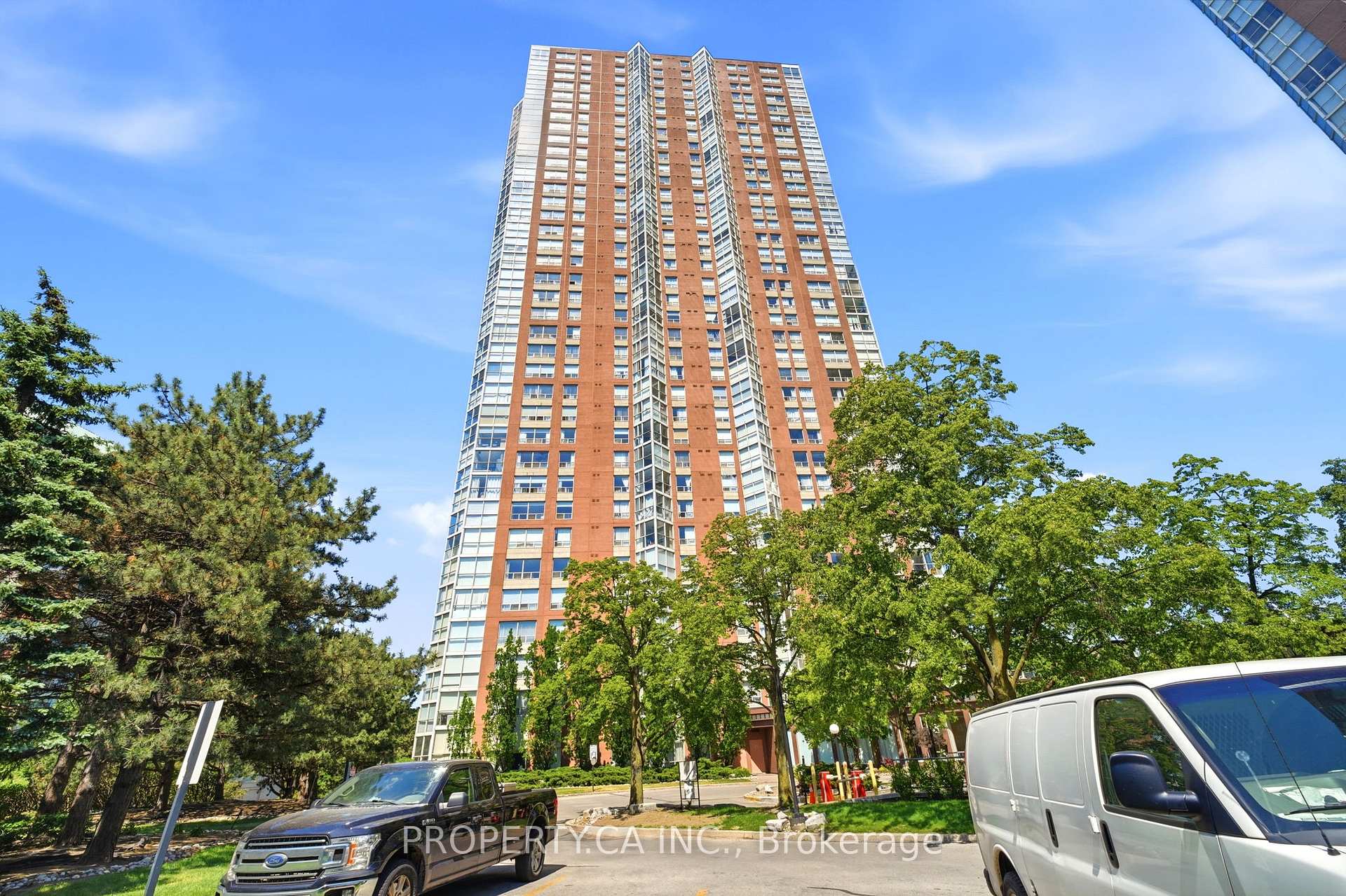 7 Concorde Place 1108