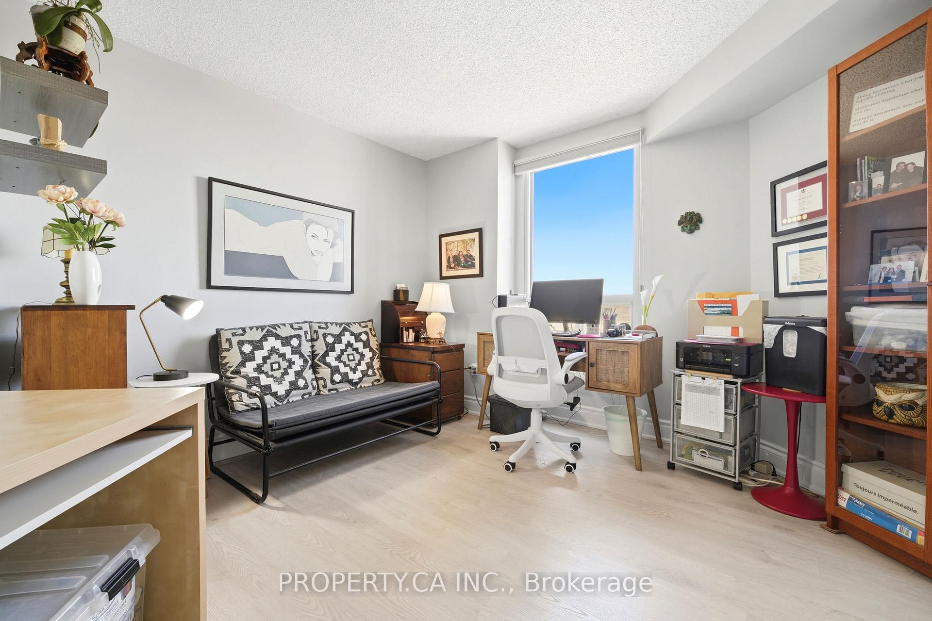 7 Concorde Place 1108