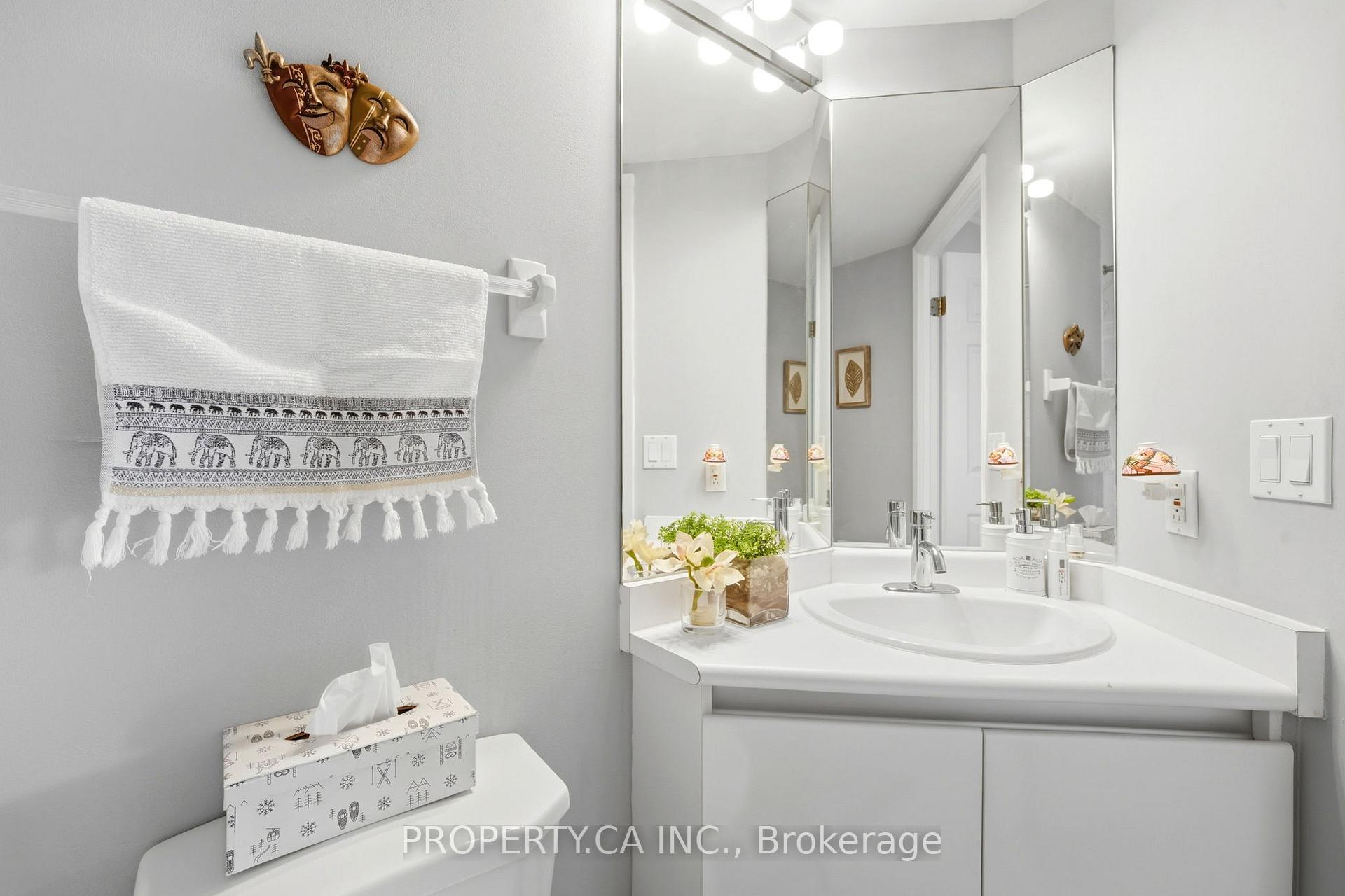 7 Concorde Place 1108