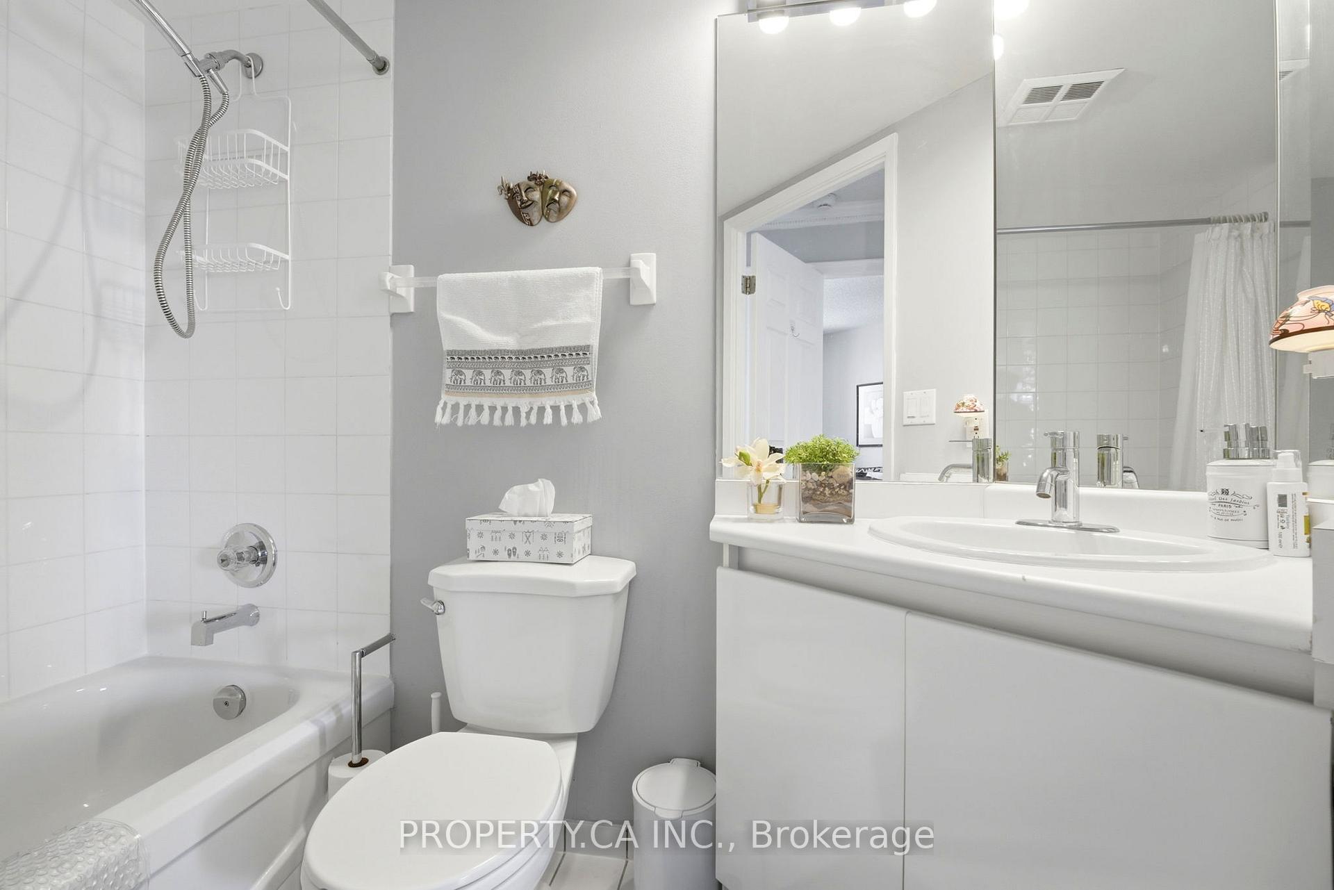 7 Concorde Place 1108