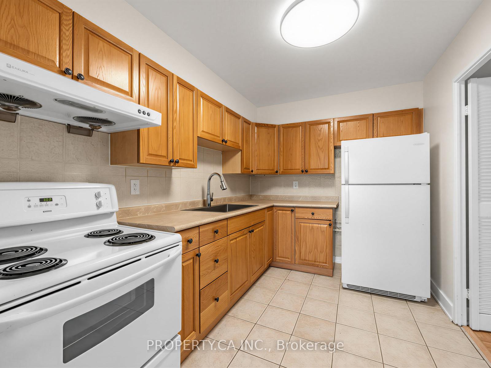 10 Edgecliffe Golfway 708