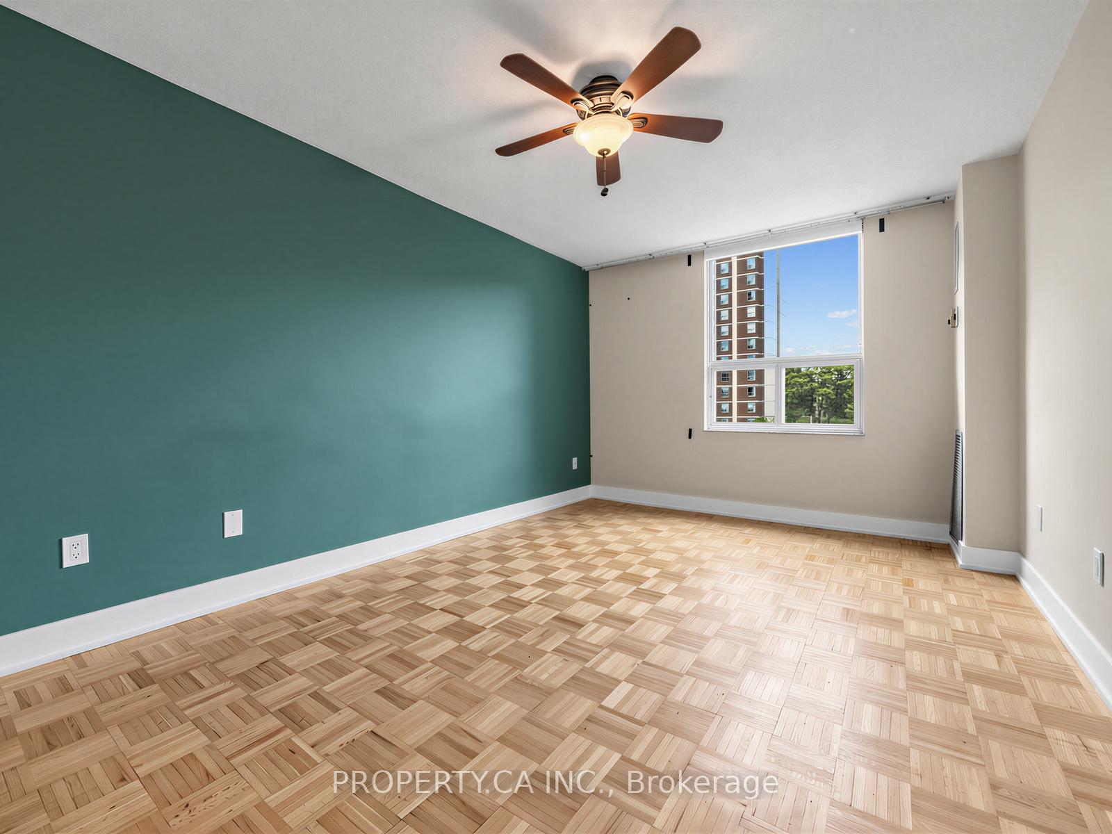 10 Edgecliffe Golfway 708