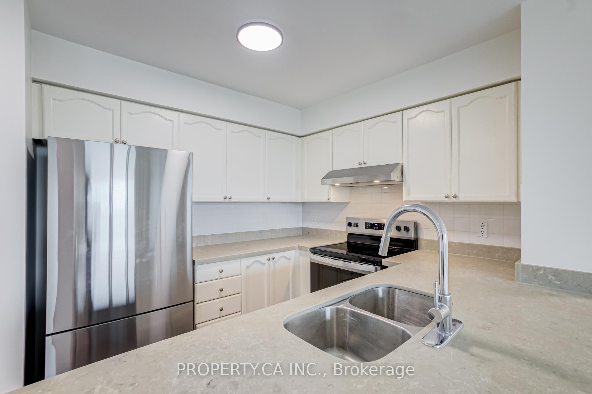 8 Hillcrest Avenue 2309, Toronto Unit: 2309