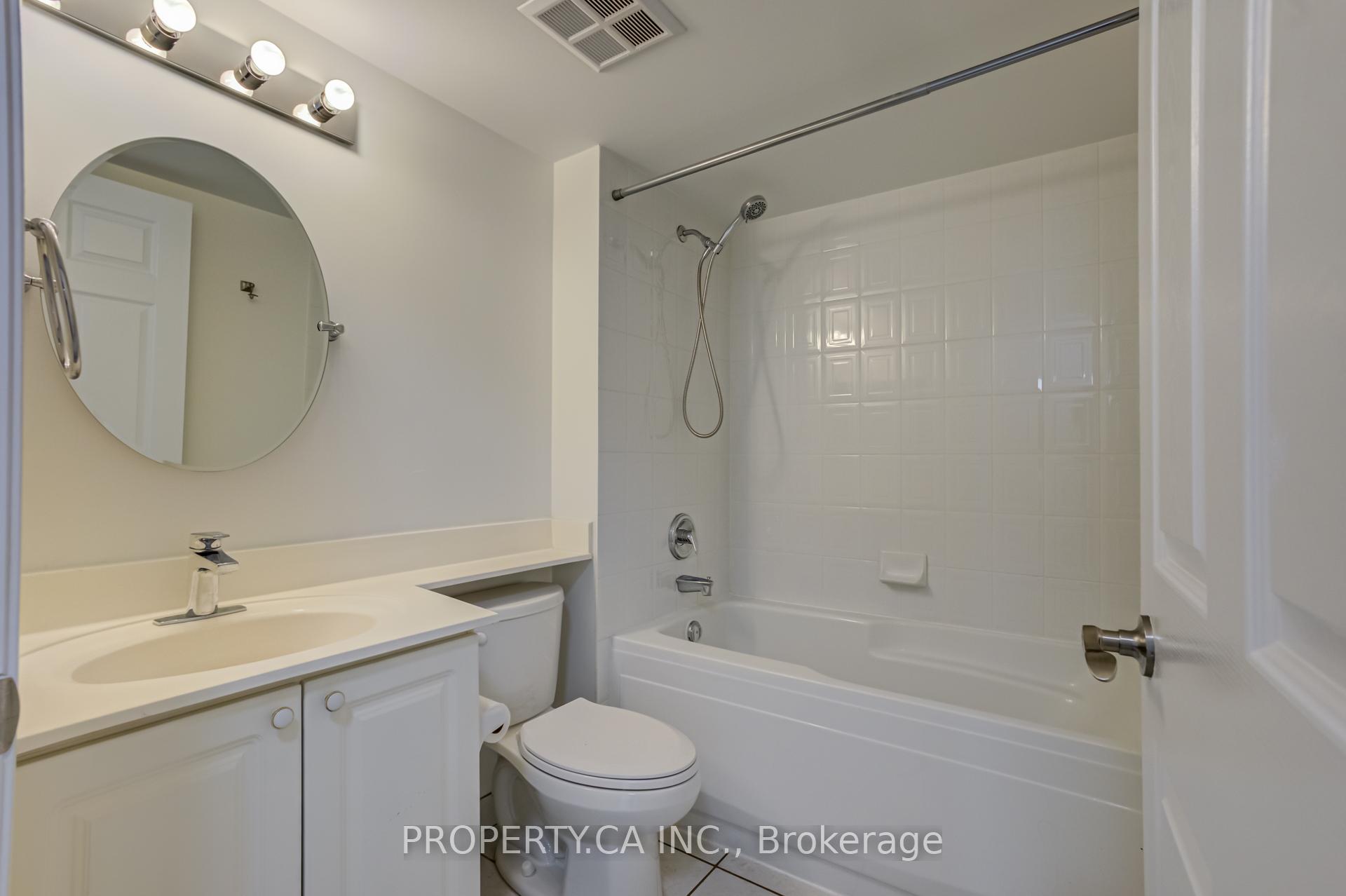 8 Hillcrest Avenue 2309, Toronto Unit: 2309