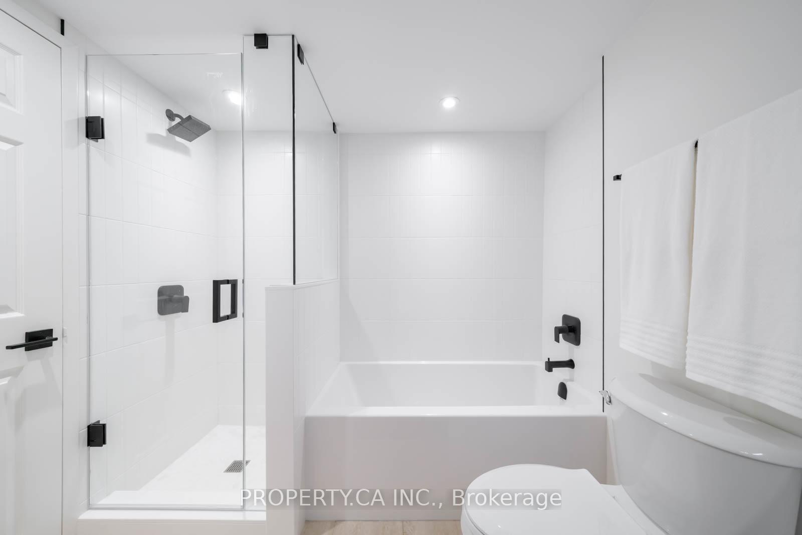 77 Harbour Square 1111, Toronto Unit: 1111