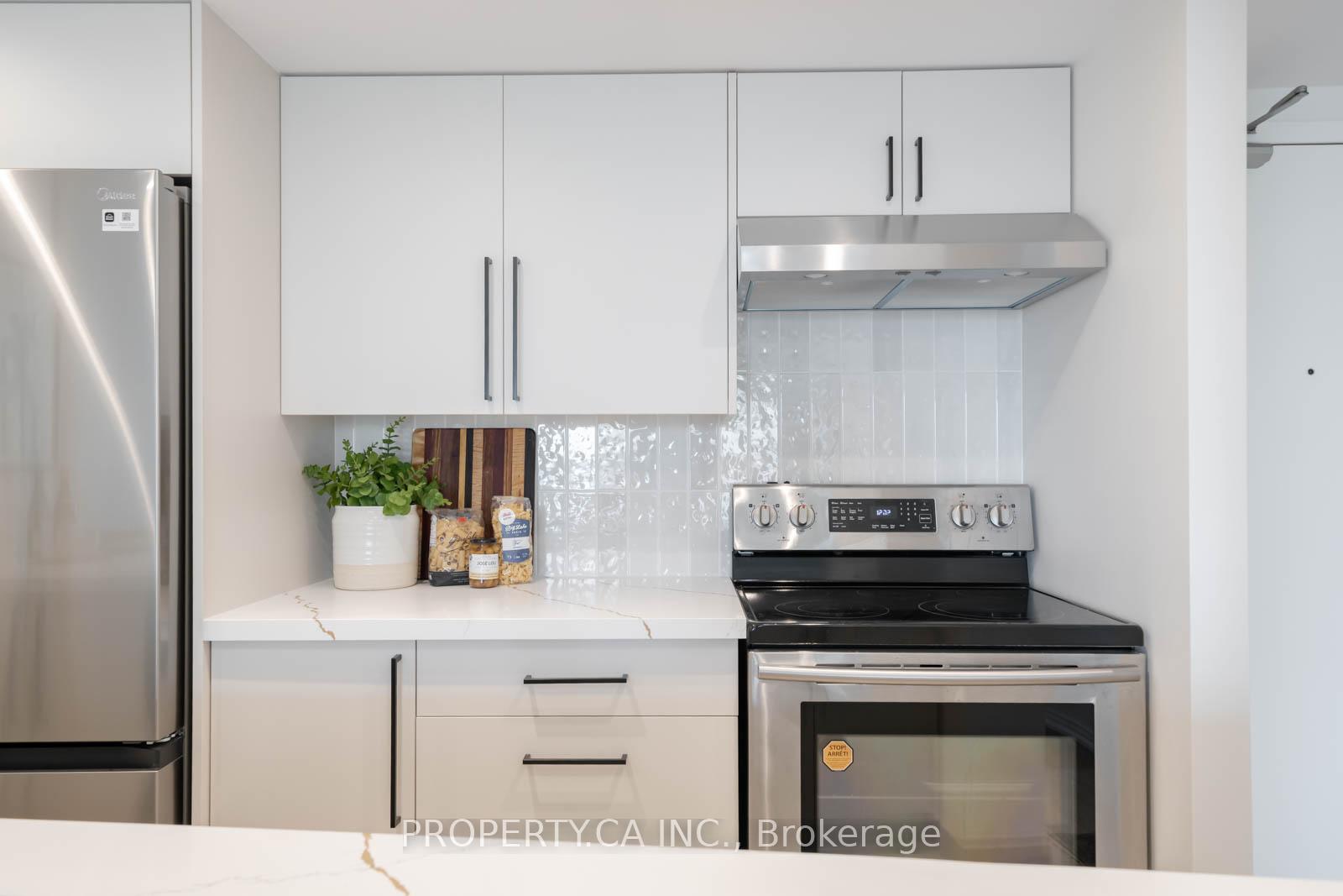 77 Harbour Square 1111, Toronto Unit: 1111