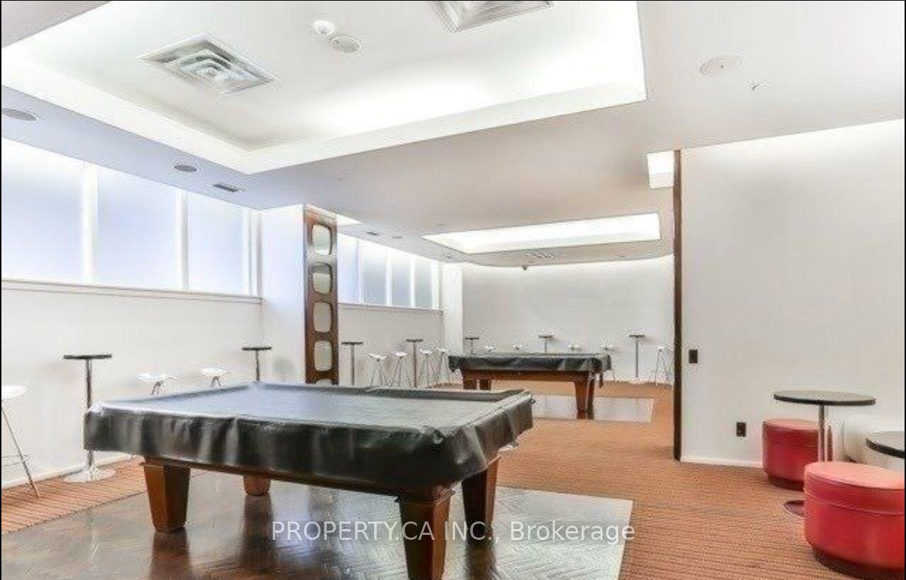 250 Wellington Street W 1531, Toronto Unit: 1531