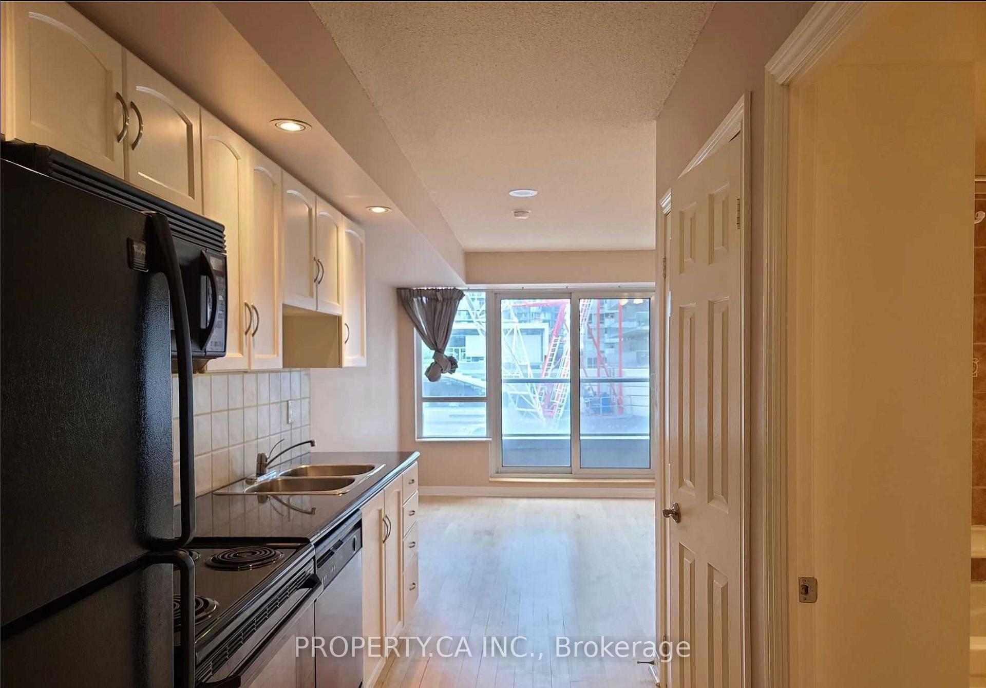250 Wellington Street W 1531, Toronto Unit: 1531