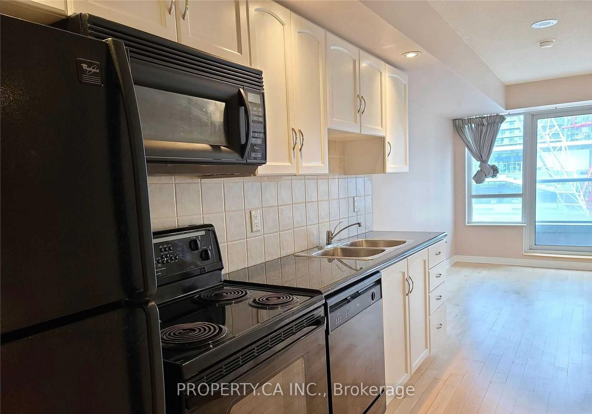 250 Wellington Street W 1531, Toronto Unit: 1531