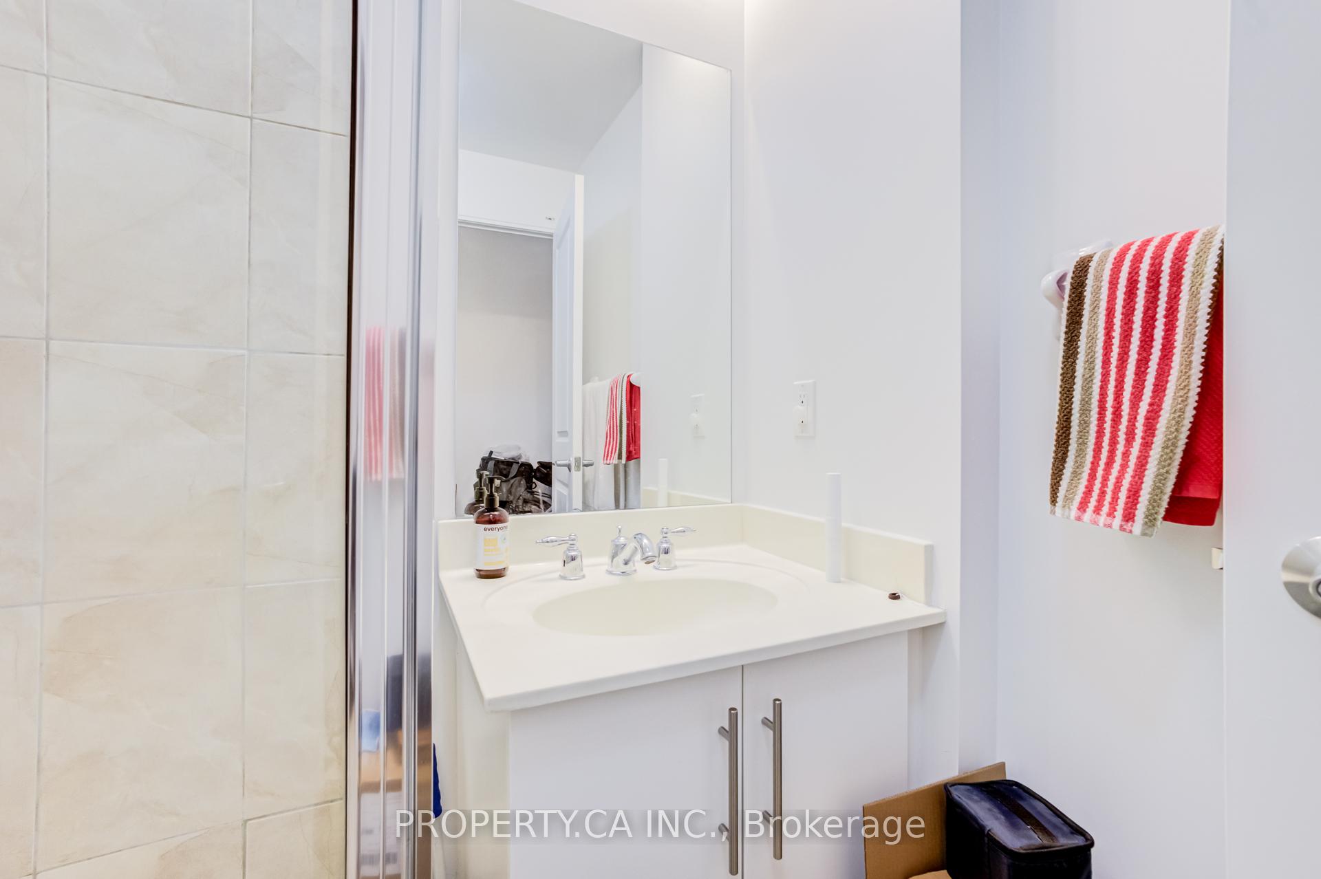 88 Broadway Avenue 1407, Toronto Unit: 1407