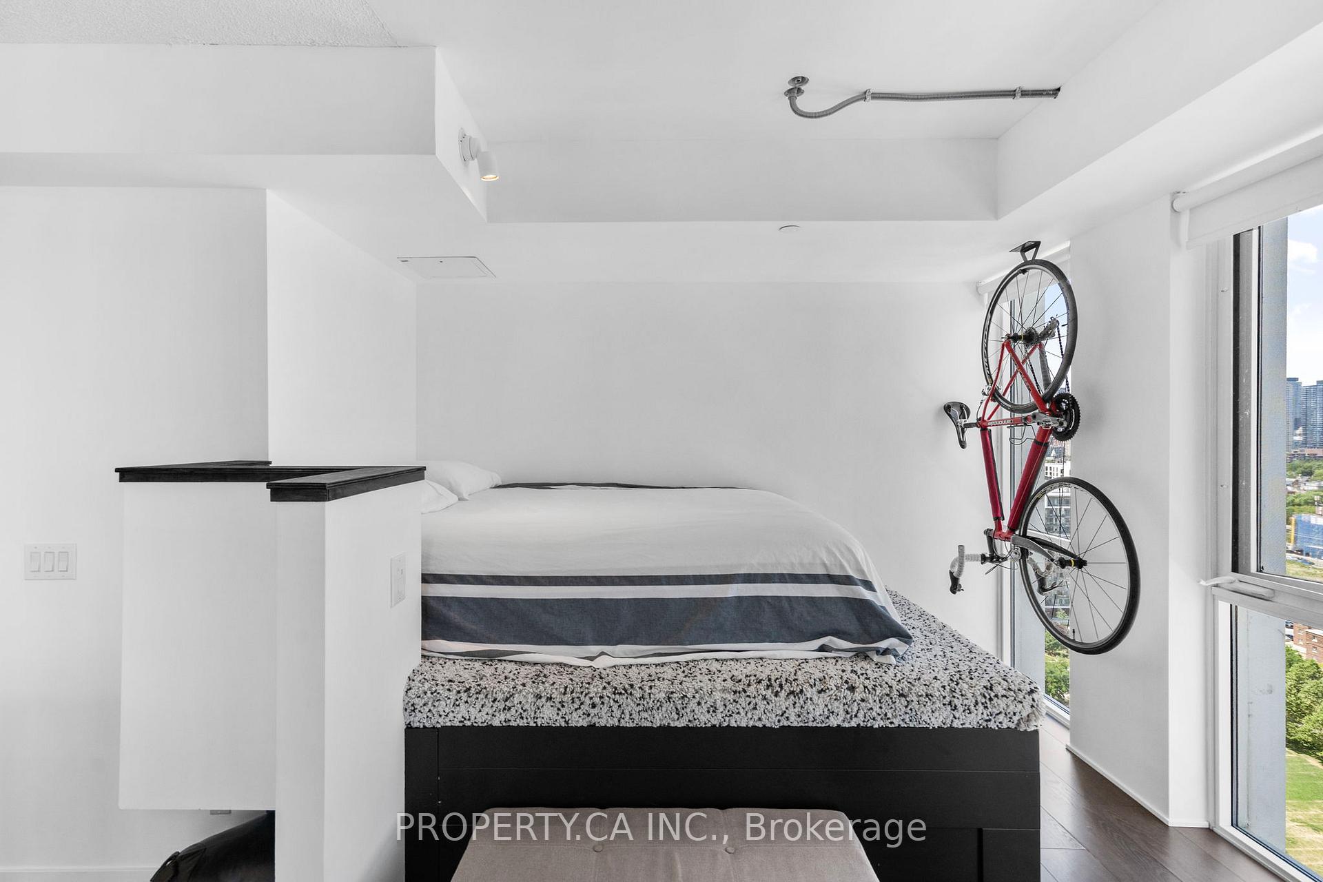 170 Sumach Street 2212, Toronto Unit: 2212
