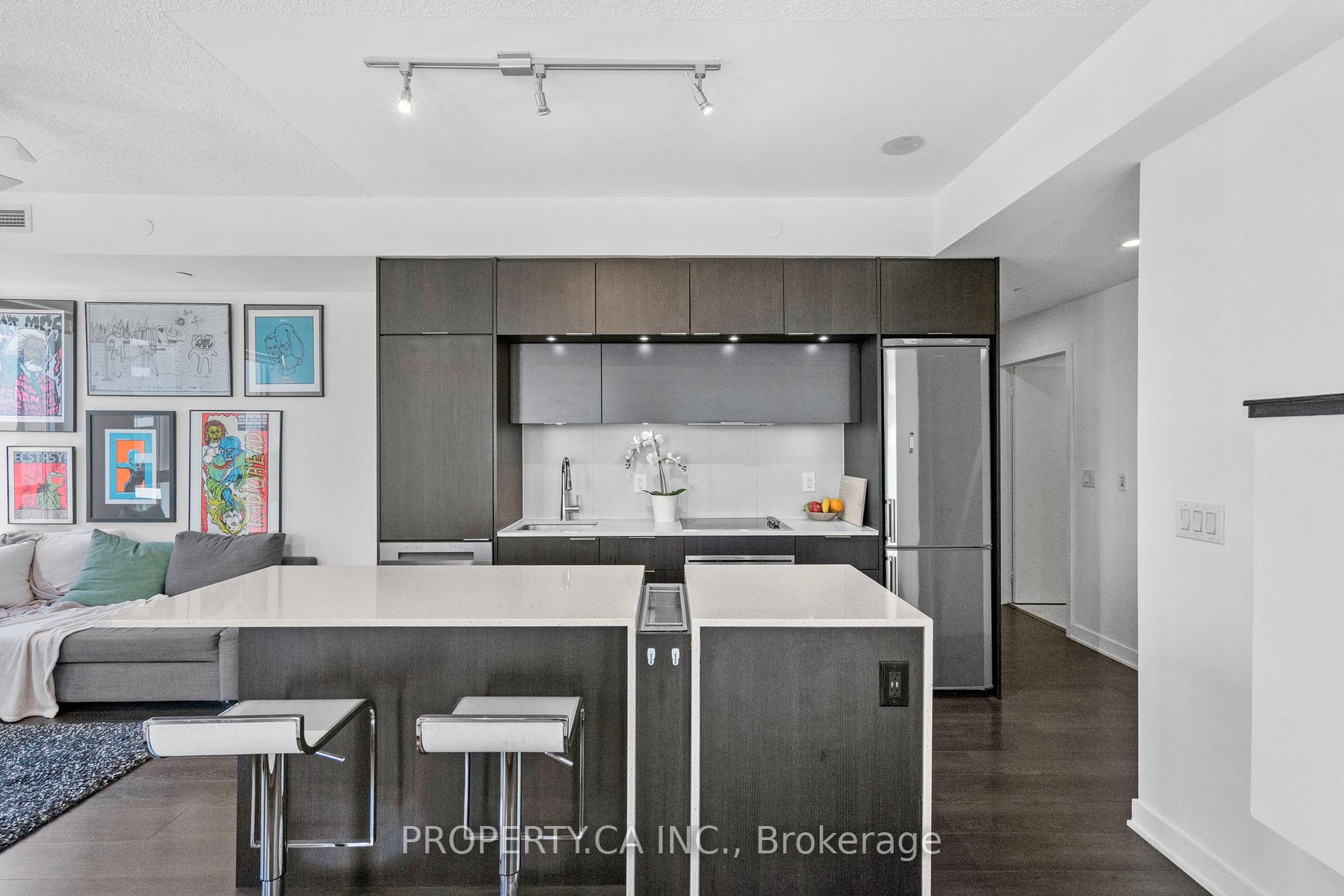 170 Sumach Street 2212, Toronto Unit: 2212