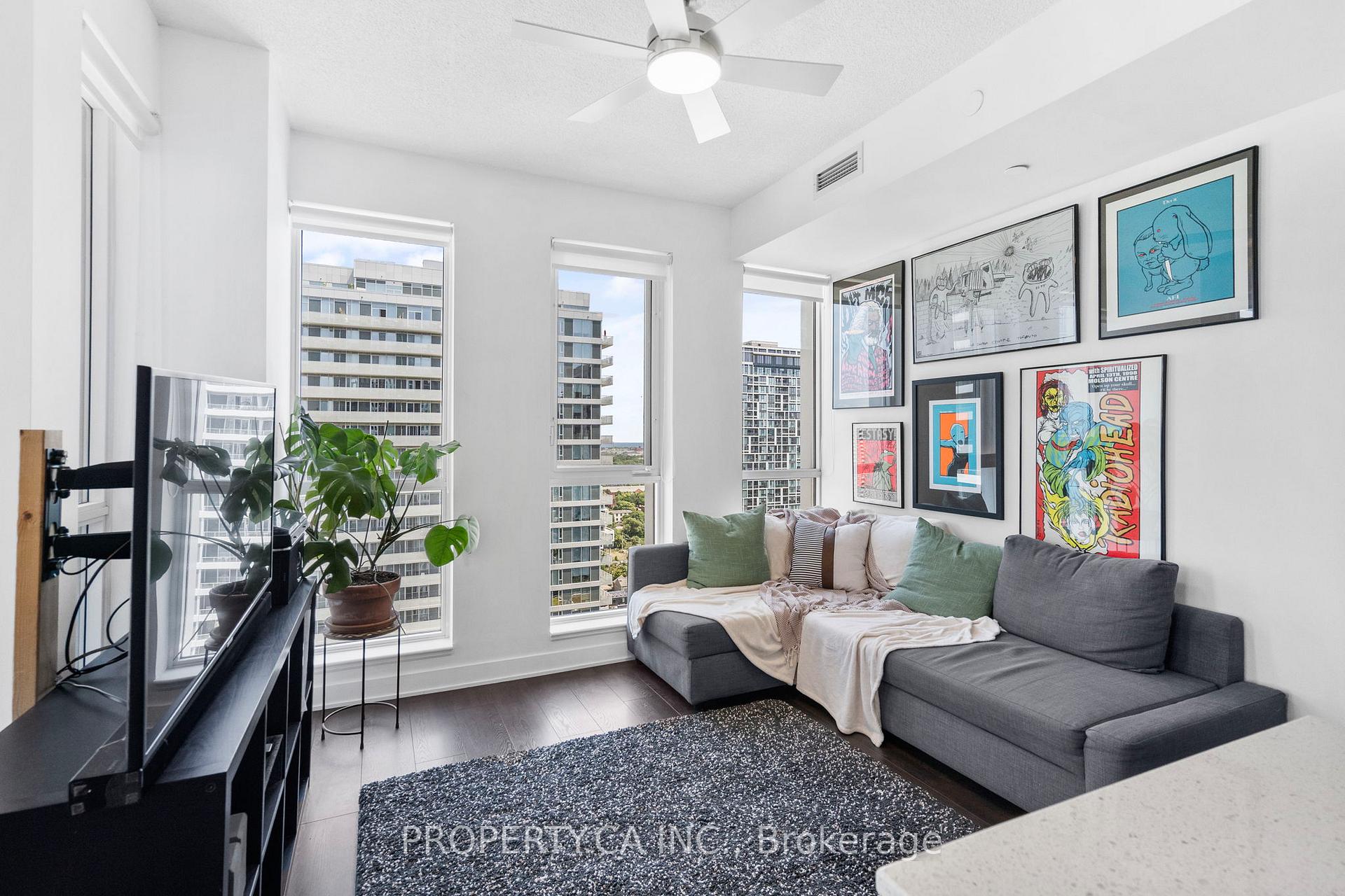 170 Sumach Street 2212, Toronto Unit: 2212