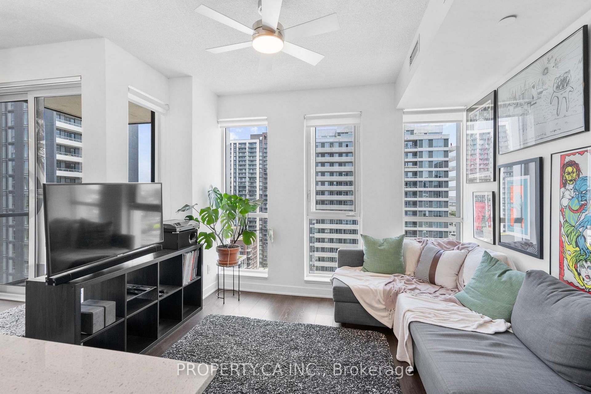 170 Sumach Street 2212, Toronto Unit: 2212