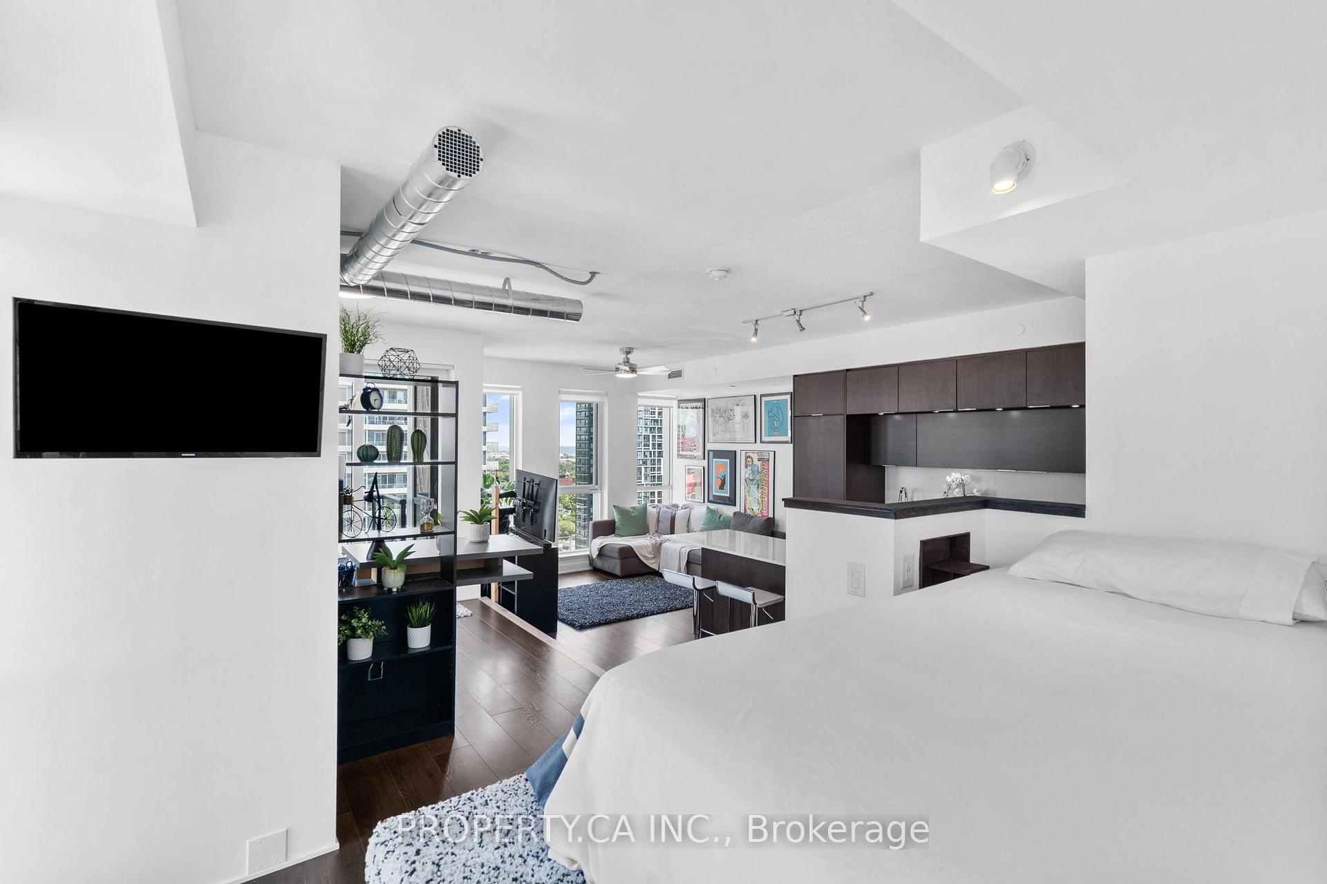 170 Sumach Street 2212, Toronto Unit: 2212