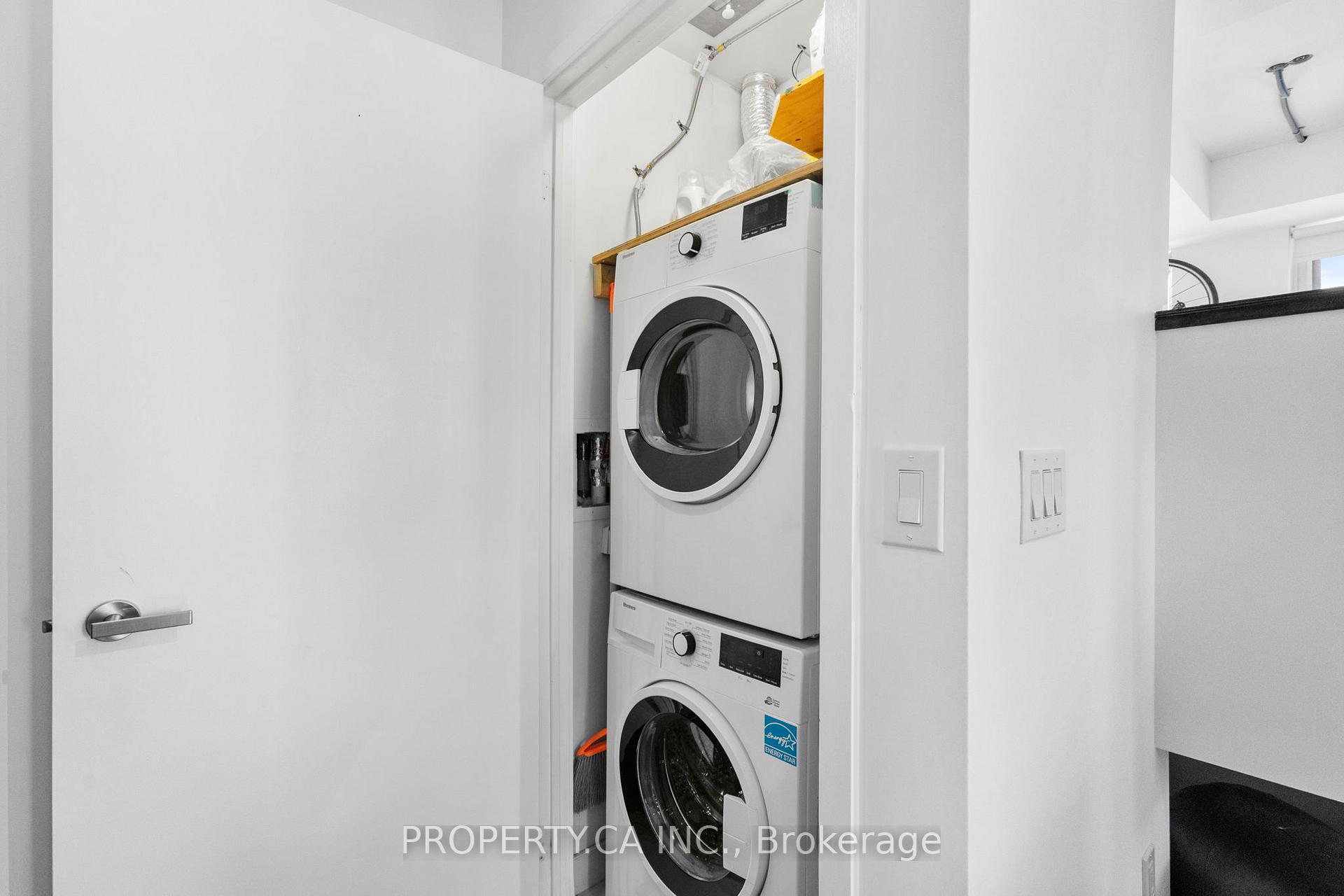 170 Sumach Street 2212, Toronto Unit: 2212