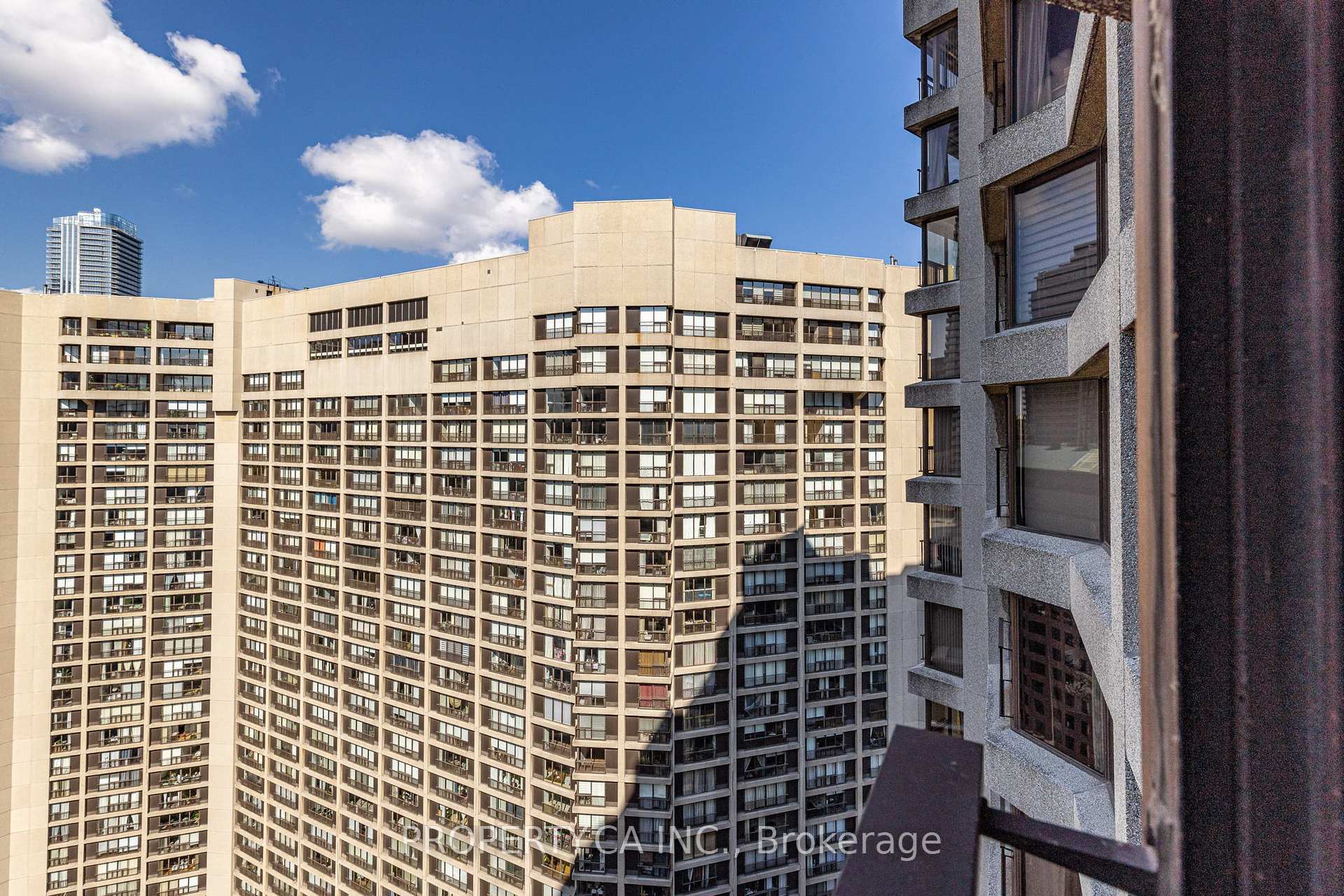 65 Harbour Square 3209, Toronto Unit: 3209