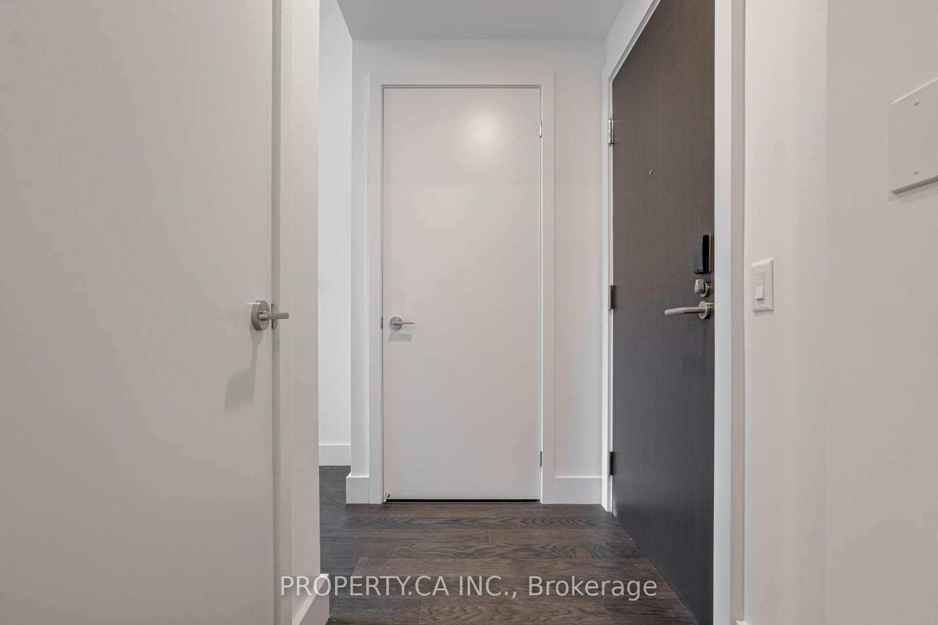 6 Greenbriar Road 106, Toronto Unit: 106