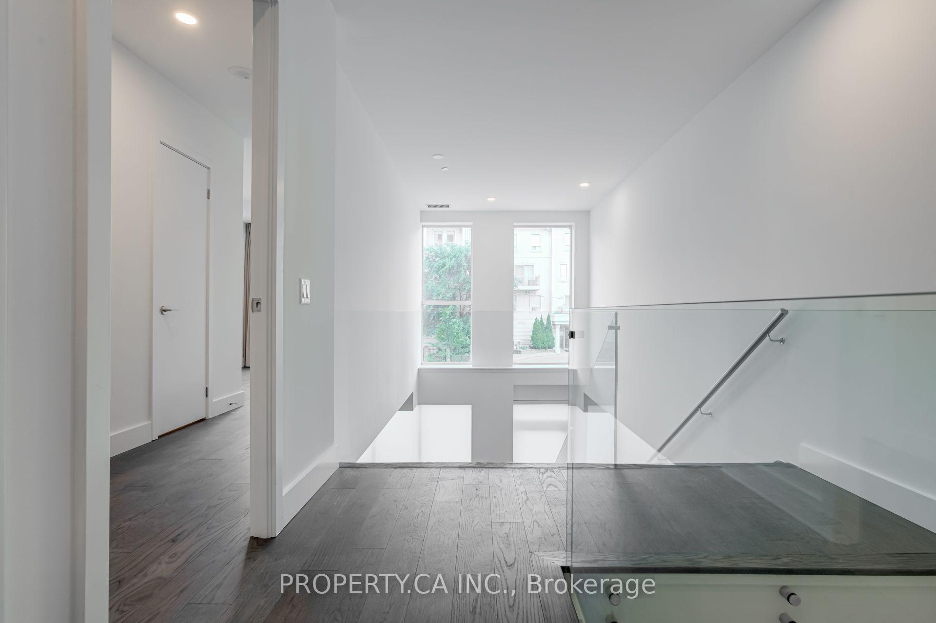 6 Greenbriar Road 106, Toronto Unit: 106