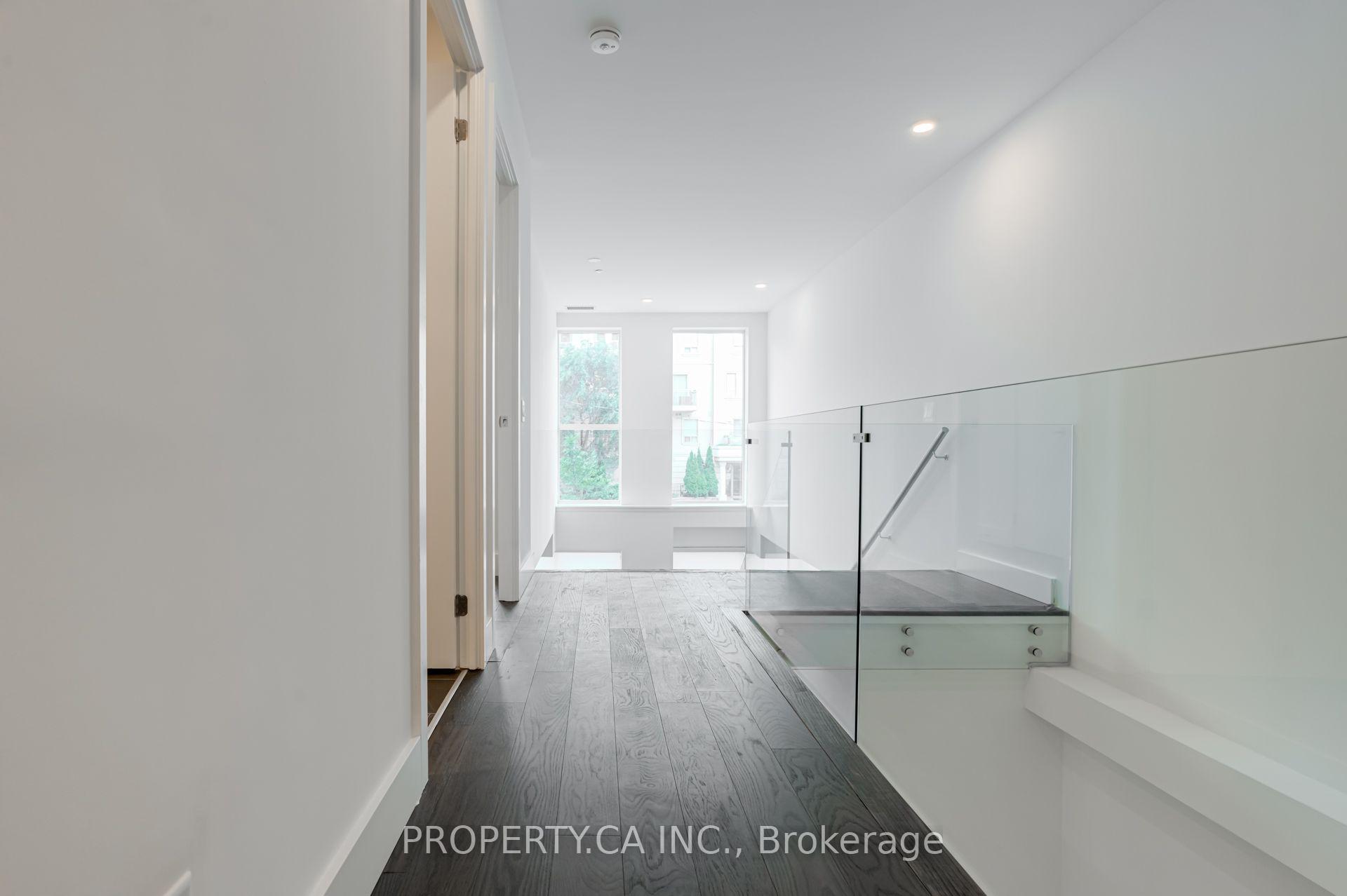 6 Greenbriar Road 106, Toronto Unit: 106