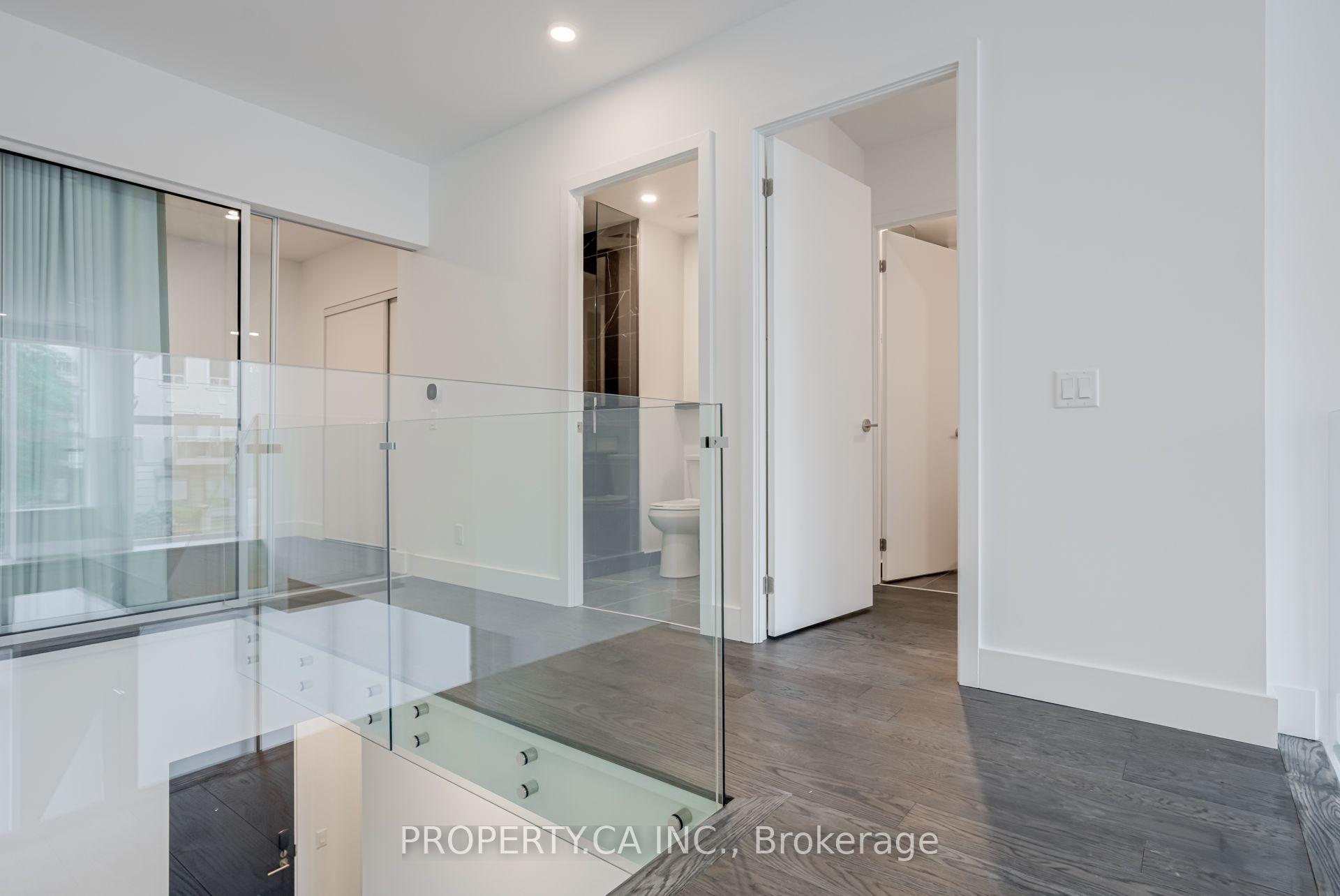 6 Greenbriar Road 106, Toronto Unit: 106